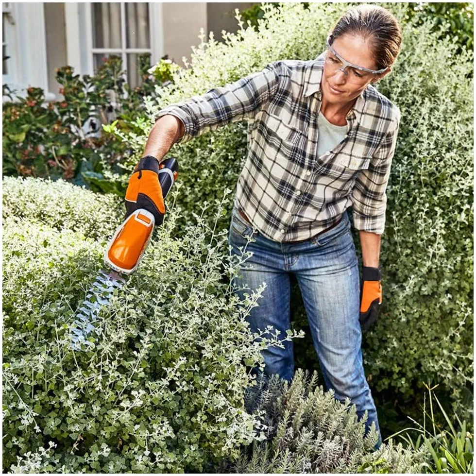 Stihl HSA 26 akumulatorowe nożyce do krzewów z AS2 i AL1