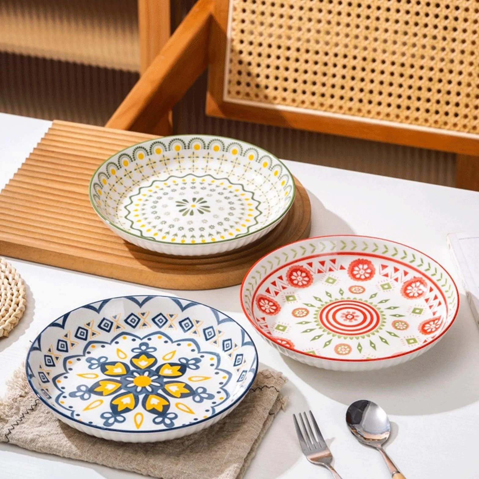 zastawa stołowa 4pc płytki talerz prosty romantyczny kremowy ceramiczny tłoczony popołudniowa herbata domowy talerzyk deserowy talerz na owoce chleb talerz do kuchni restauracja bankiet dekoracja kuch