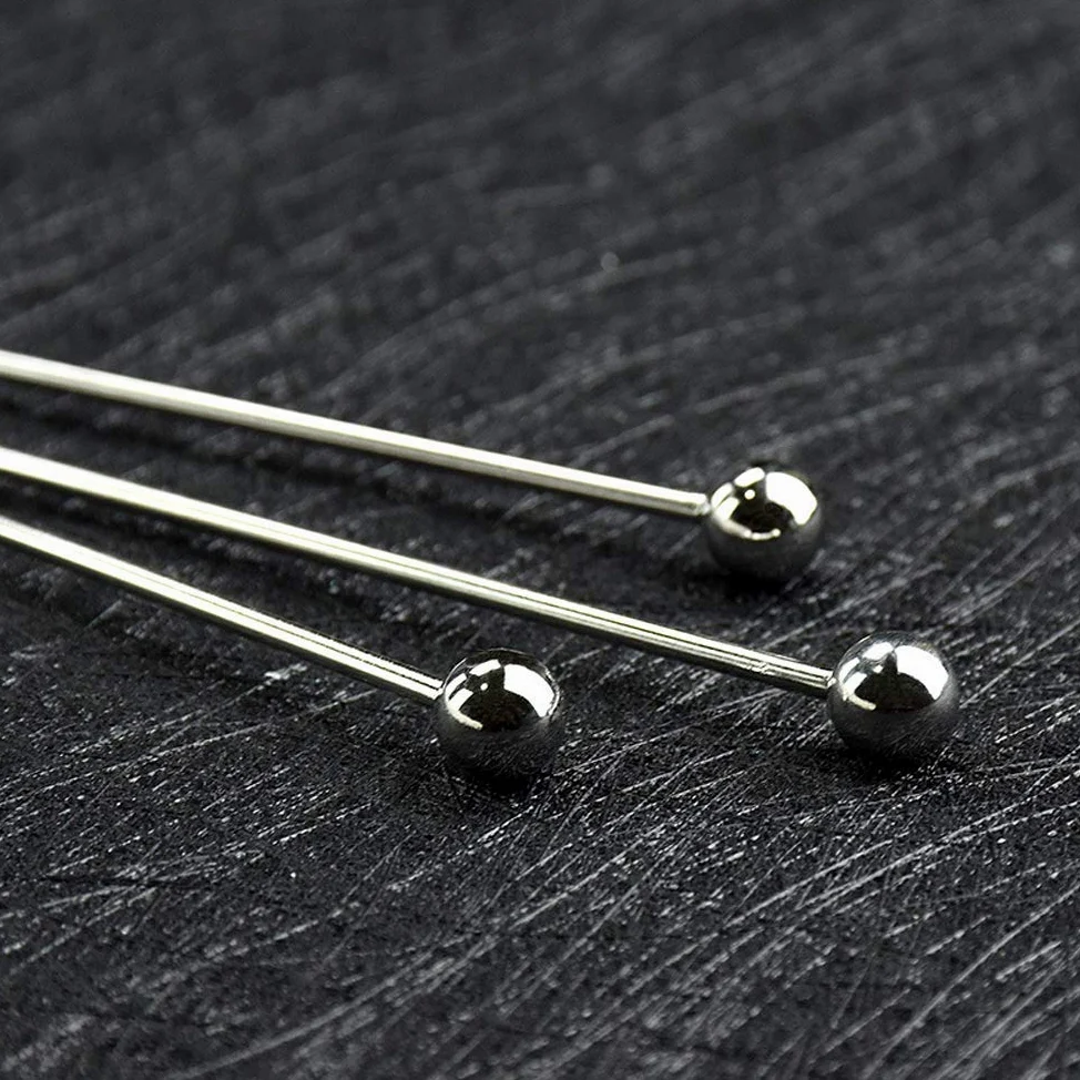 Zestaw 10 szt. kostek koktajlowych ze stali nierdzewnej, wielokrotnego użytku, metalowe szaszłyki do martini, zestaw kostek do napojów oliwkowych, na imprezy świąteczne, koło/piłkę, 2 style