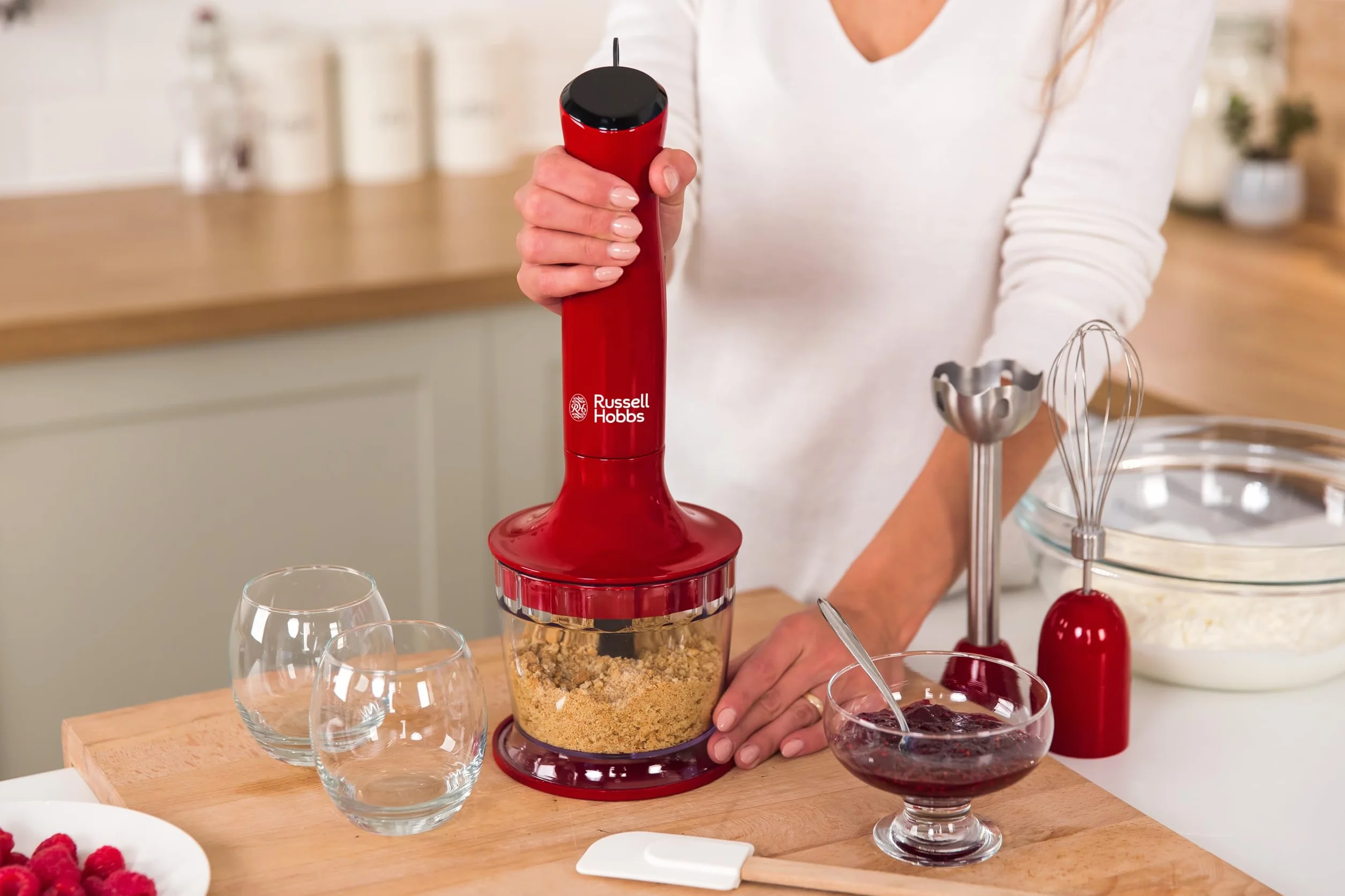 Russell Hobbs blender ręczny, 3w1, nasadka miksująca, pojemnik z ostrzem miksującym, pojemność pojemnika 0,5l, mieszanie, ubijanie, moc 500W, Desire 24700-56