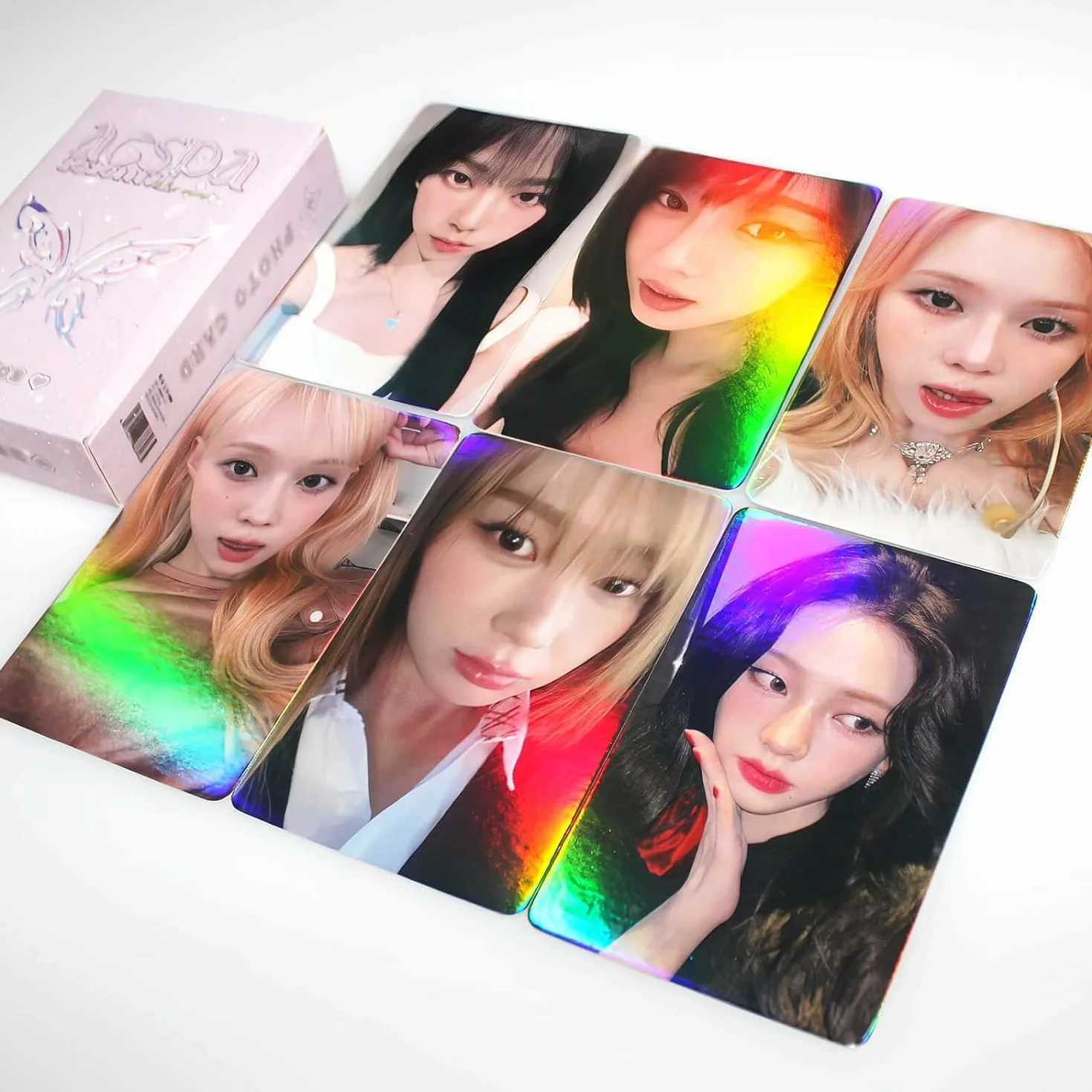 Aespa Photocard 50 szt. Kpop aespa laserowa fotokartka Kpop Aespa album karta Aespa Lomo kartki okolicznościowe KARINA fotokartka/zimowa fotokartka/fotokartka Giselle / fotokartka NINGNING