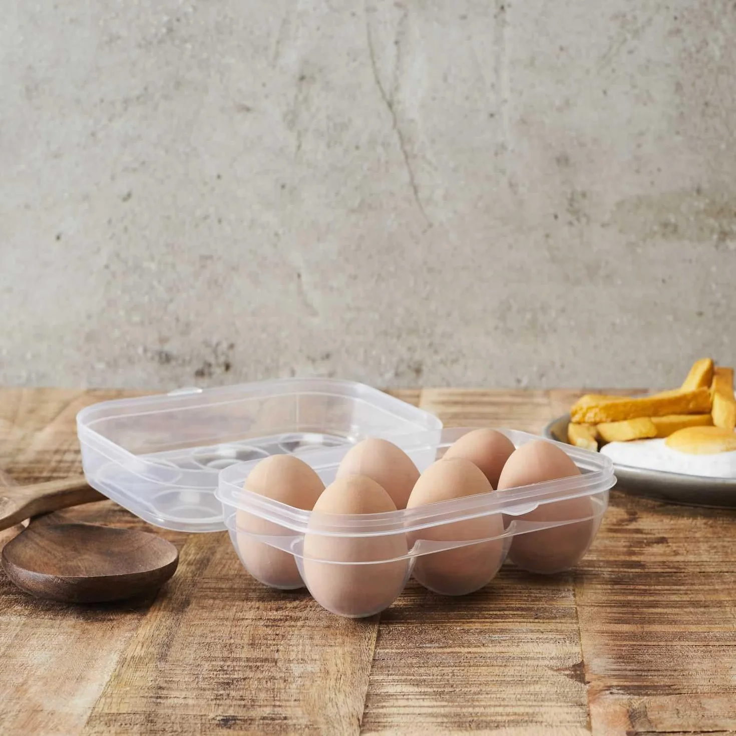 COOK CONCEPT, KB6799, Przezroczyste plastikowe pudełko na jajka, hermetyczne, lekkie i wytrzymałe, na 6 jaj, łatwe do czyszczenia, idealne do przechowywania, rozmiar: 6 jaj, kolor: przezroczysty