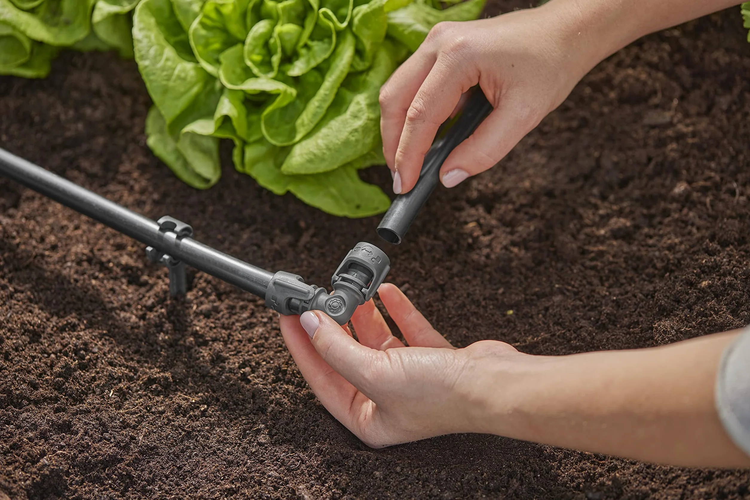 Gardena System Micro-Drip element L 13 mm (1/2 cala): Łącznik rurowy do zmiany kierunku rur instalacyjnych 13 mm, montaż bez narzędzi, możliwość ponownego zastosowania (13202-20)