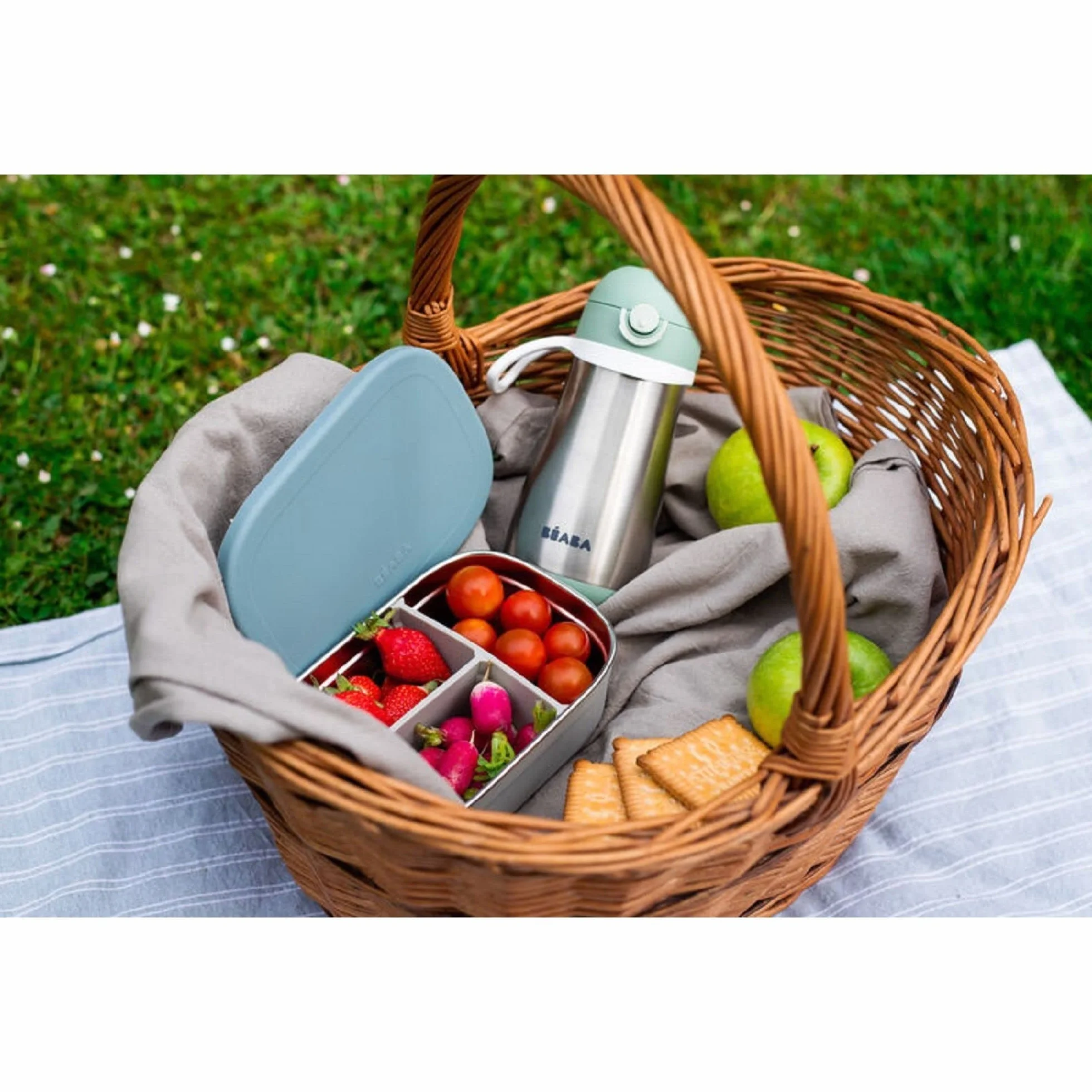 BÉABA, Pudełko śniadaniowe dla dzieci, pudełko na lunch/lunch, pudełko ze stali nierdzewnej, Bento, przegrody, pokrowiec silikonowy, 760 ml, aksamitny szary/bałtycki niebieski