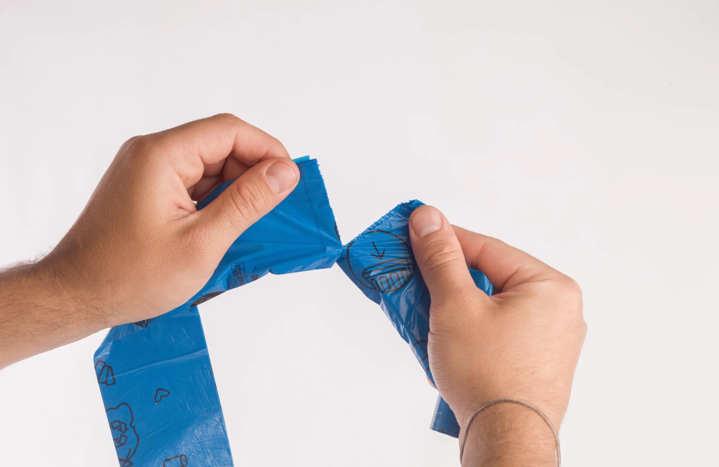 The Sustainable People TSP Recycling worki na odchody dla psów 80% z recyklingu PE 15 µm mocne zabezpieczone przed wyciekiem