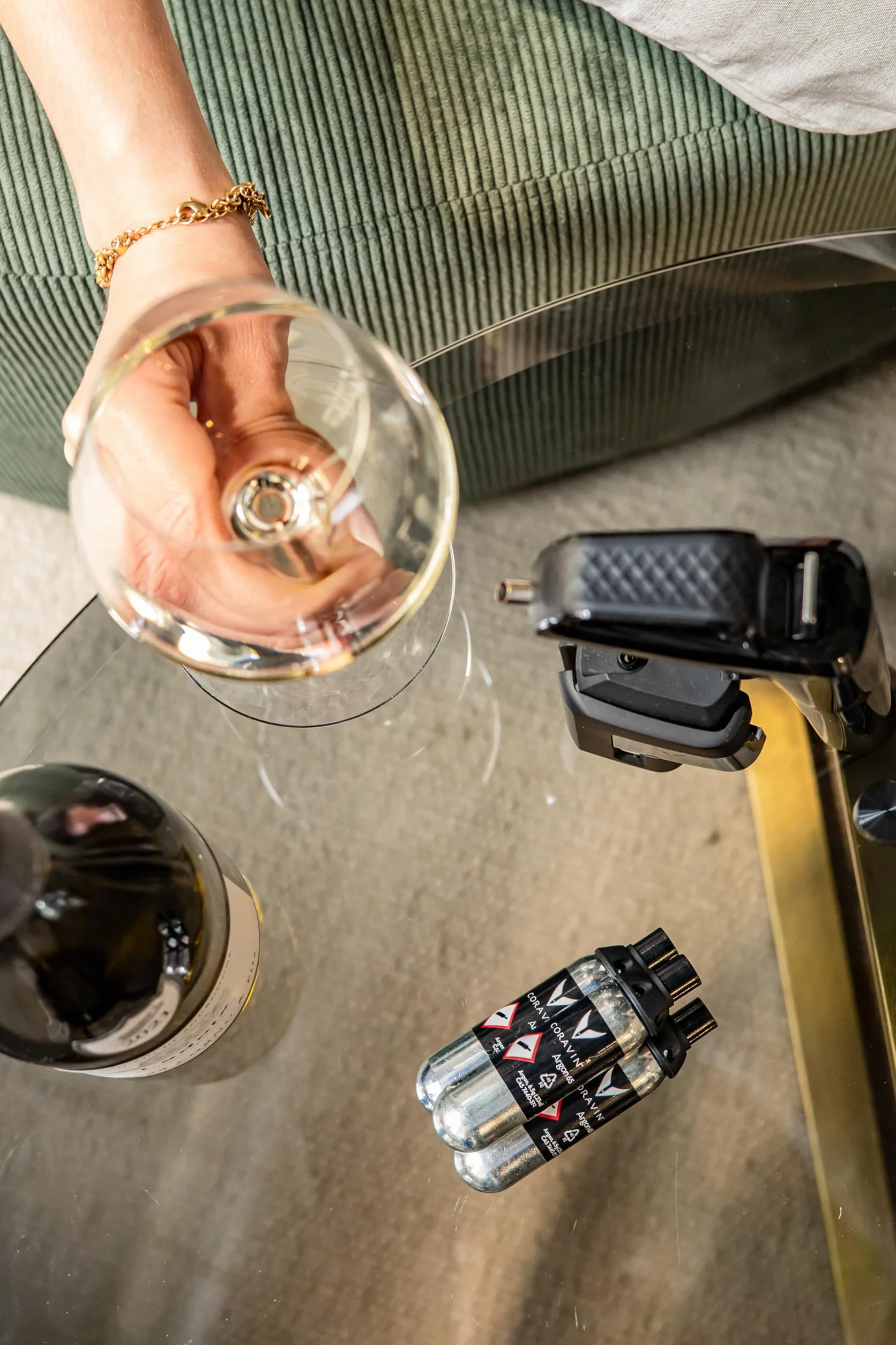 Coravin - Argon Gas Stainless Steel Capsules | Do stosowania z systemem konserwacji wina Coravin | Jedna kapsułka konserwuje do 15 kieliszków, 6 sztuk