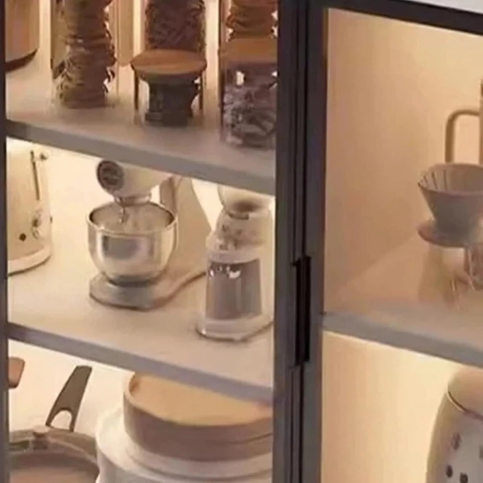 Szafka z wyspą kuchenną Wózek na wyspę kuchenną kółkach z szafką do przechowywania i kółkami ze szklanymi drzwiami kamiennym blatem