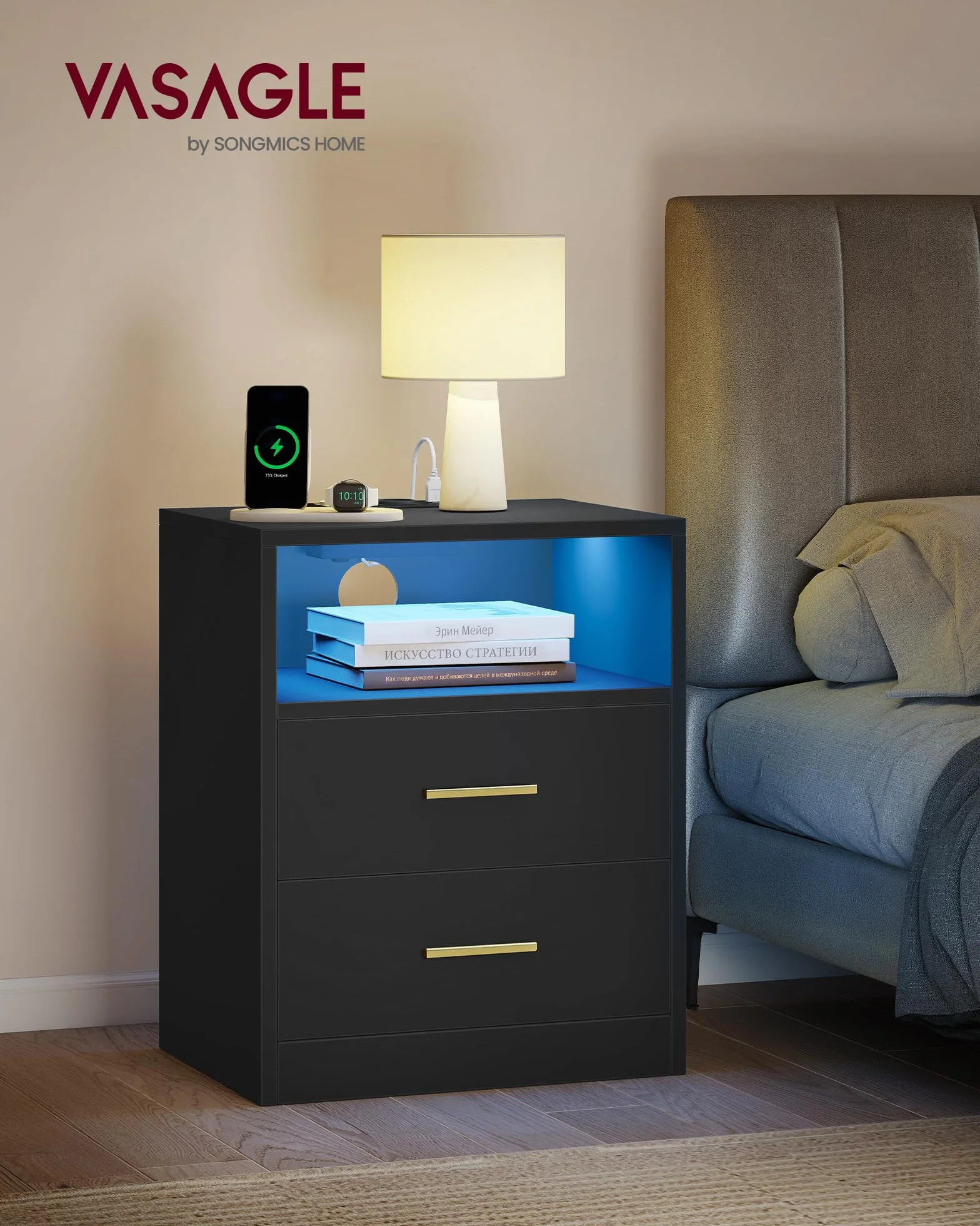 VASAGLE Kolekcja CUSTOS – stolik nocny ze stacją ładującą, zestaw 2 szt., oświetlenie LED, stolik boczny, z szufladami, 2 gniazdkami sieciowymi i portami USB, czarny atramentowy LET829BC01