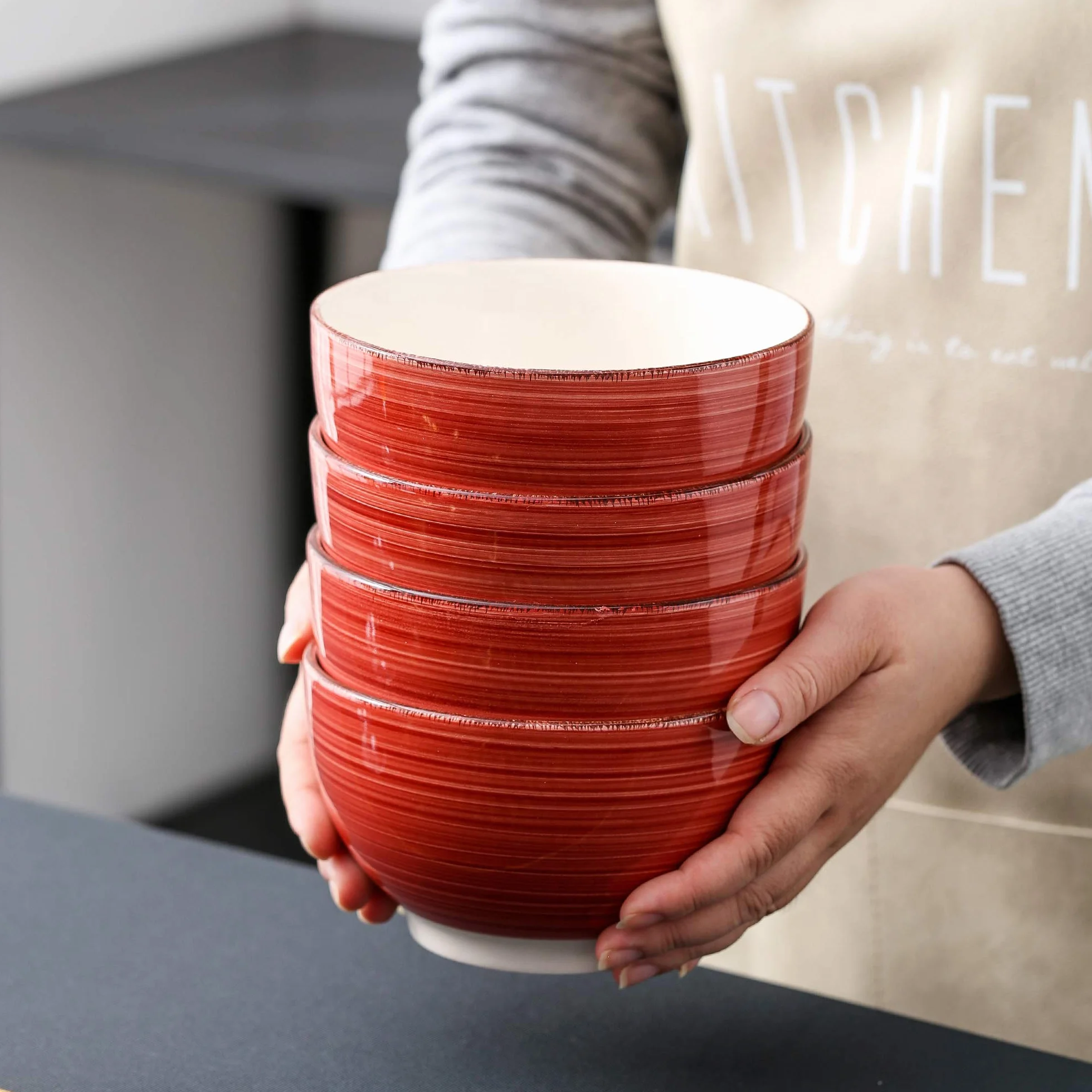 vancasso Bella Ręcznie malowana miska w stylu rustykalnym o średnicy 14 cm i pojemności 750 ml, duża miska na płatki śniadaniowe, ramen, zupę, owoce, makaron, w stylu rustykalnym, czerwona, zestaw 4 szt.