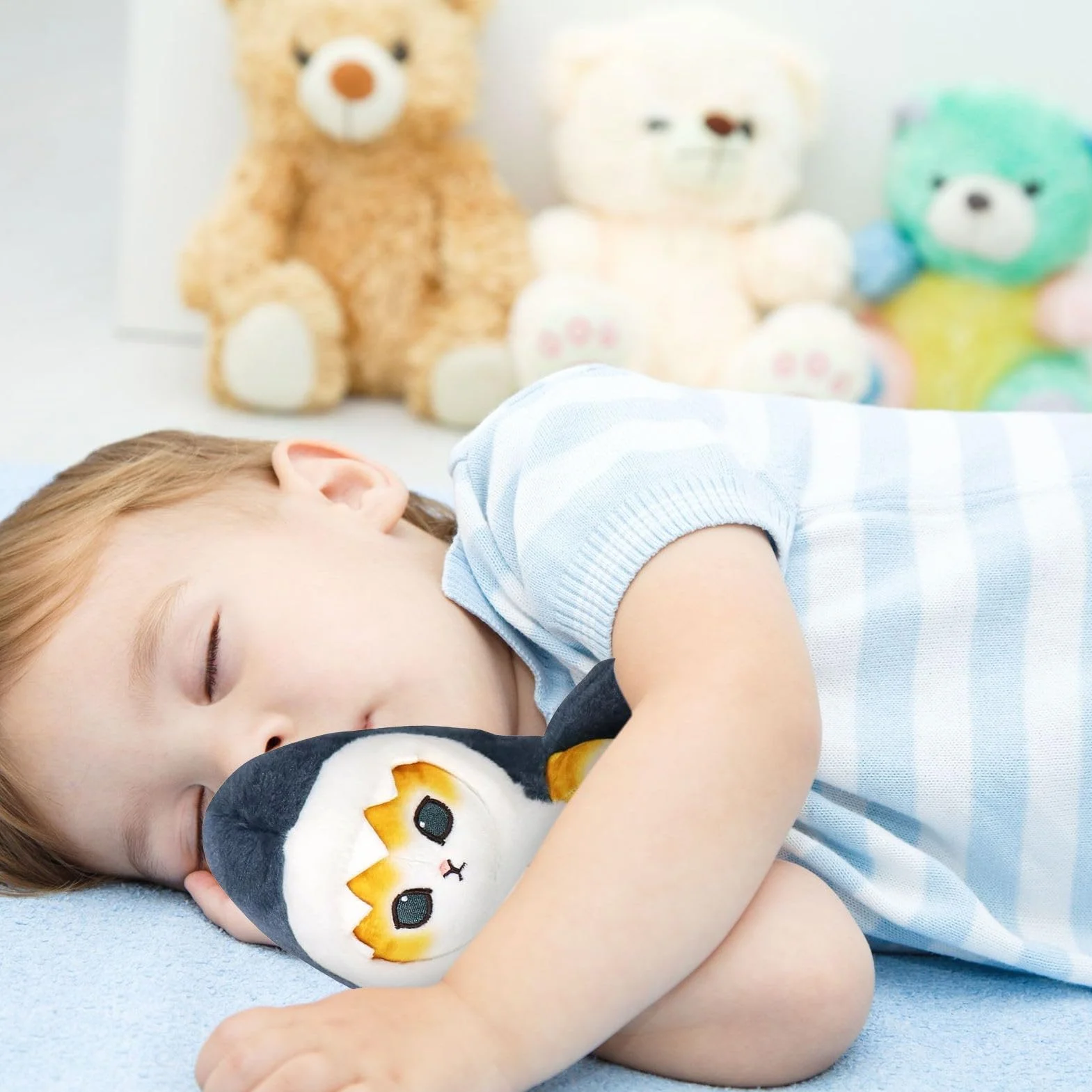 Pluszowa zabawka, kot rekin 22 cm, pluszowa lalka, rekin kot, pluszowa zabawka, kot Kawaii, przytulanka do domu/biura/salonu/sypialni, prezent dla dzieci (żółta)