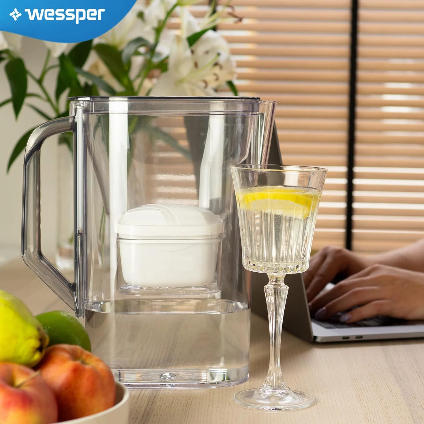 Wessper Dzbanek Filtrujący 2.7L | Zamiennik dla filtra Dafi Unimax Aquaphor A5 BRITA Maxtra+ PHILIPS AWP212/10 | Filtr do Wody Redukujący Kamień i Chlor | Dzbanek Filtrujący + 1x Wkład – Czarny