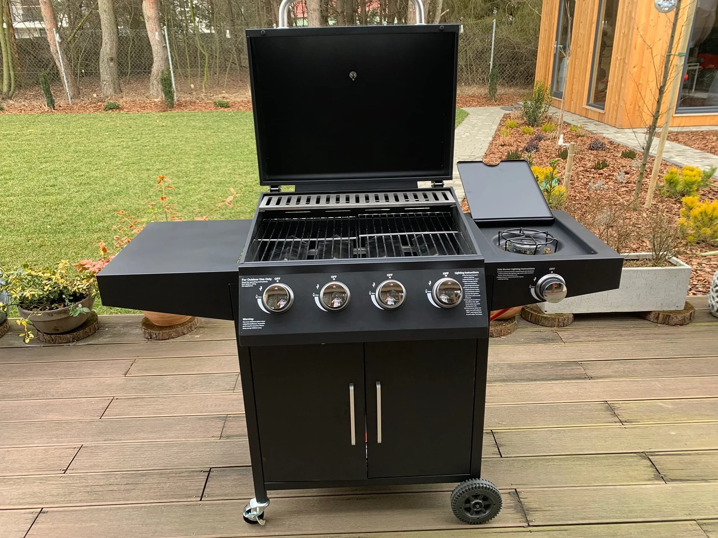 GrillMaster Grill Gazowy PartyTogether 4+1 + Pokrowiec, Ogrodowy, Na Gaz, z Termometrem, z Kółkami, z Dodatkowym Palnikiem