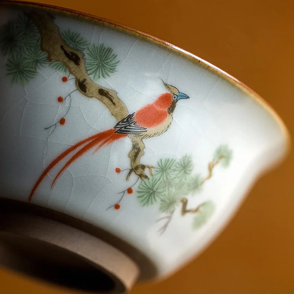 Elegancki chiński ceramiczny zestaw do herbaty wzór ptaka Gaiwan i miska wysokiej jakości akcesoria do herbaty do dekoracji domu dla entuzjastów herbaty i kolekcjonerów