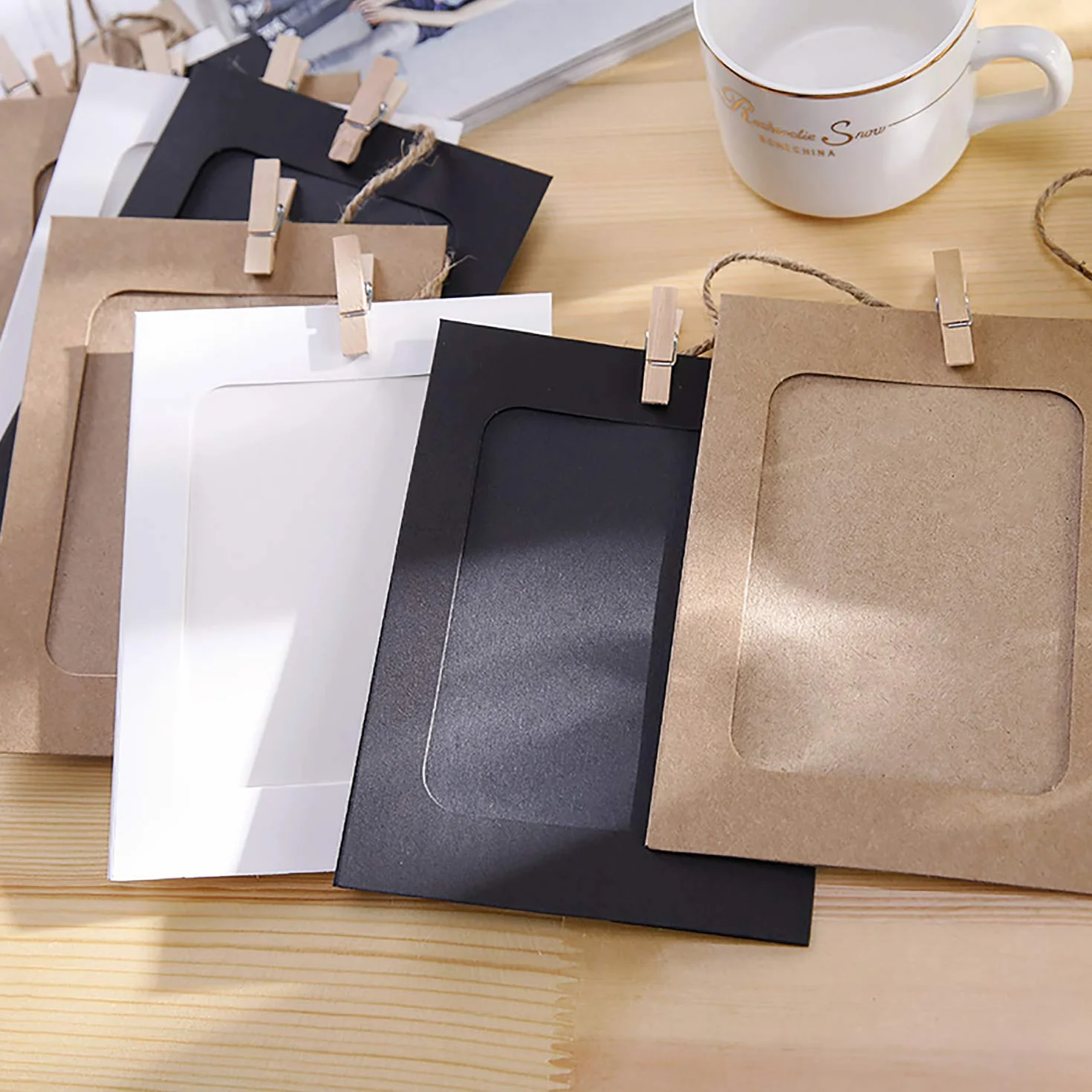 DIY papierowa ramka na zdjęcia z ramkami do zawieszania albumu z drewnianymi klipsami na ścianę z juty 30 sztuk dekoracja 3 kolory