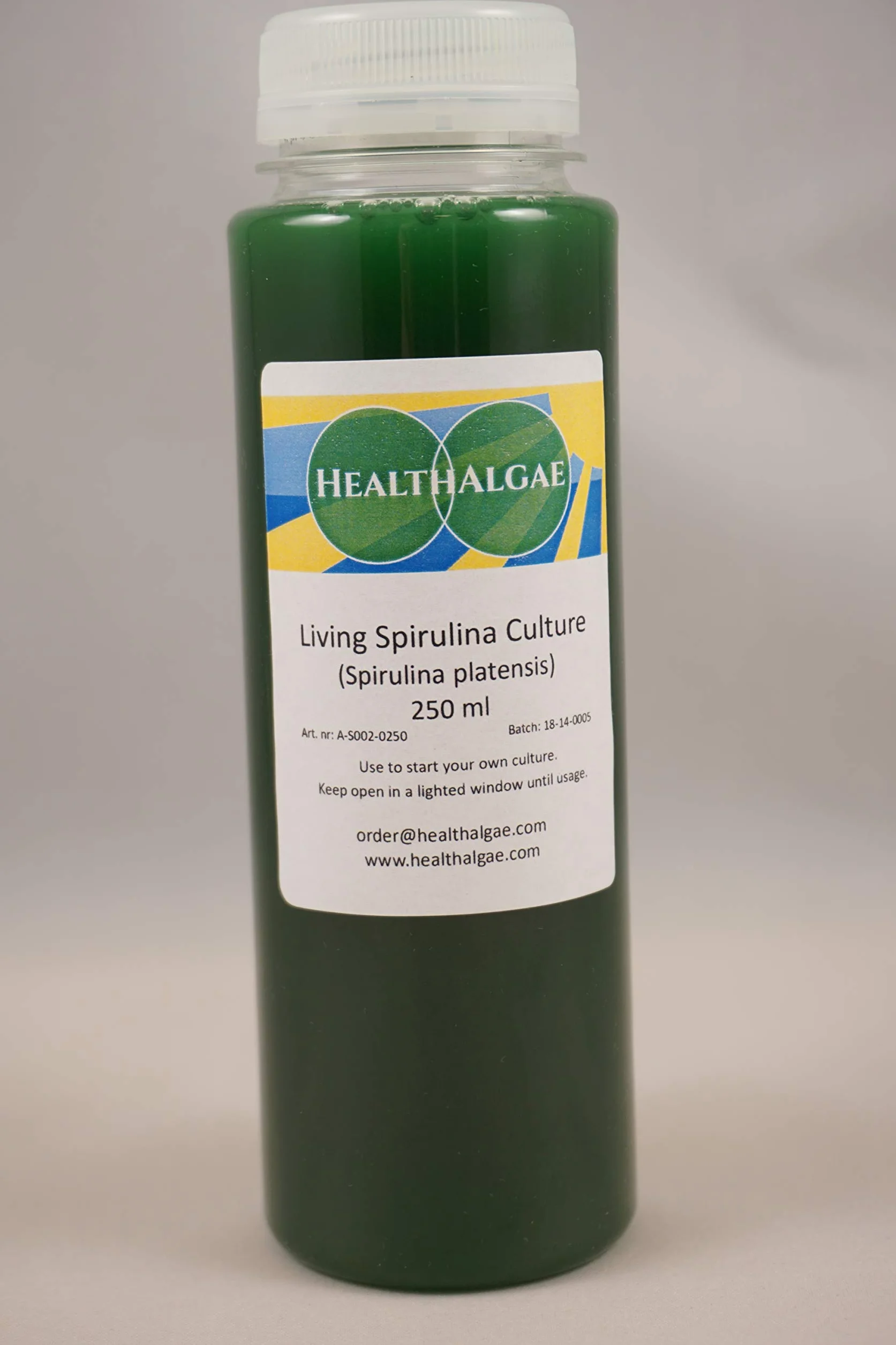 Live Spirulina platensis (250 ml) + 10 l suchej Spirulina Growmedium SSD1+2 - hodowla glonów + nawóz (250 ml + 10 l)