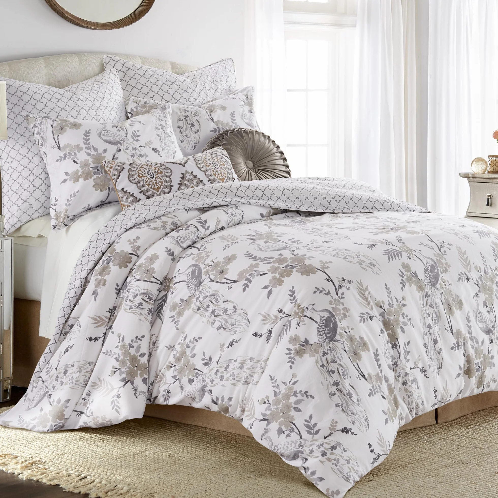 Levtex Home - Zestaw kołder w Pizie - kołdra królewska i dwie poszewki na poduszki typu king - kwiatowy współczesny paw - szary i taupe - kołdra (27 x 239 cm) i poszewka na poduszkę (91 x 50 cm) -