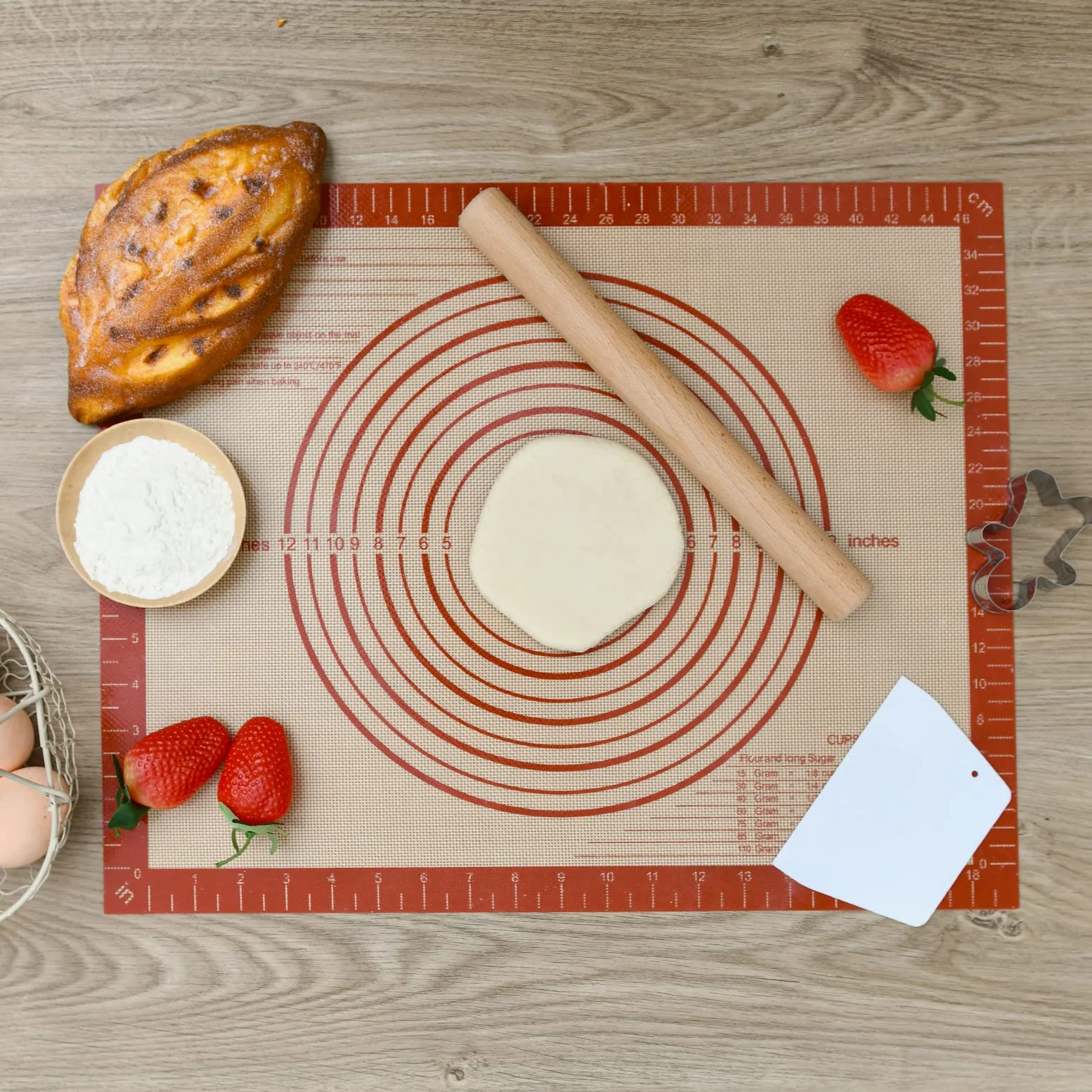 SUPER KITCHEN Wałek do Ciasta Z Drewna Bukowego, Wałek Drewniany 30 cm | Regulowany z Grubymi Pierścieniami w 5 Rozmiarach, Idealny Dodatek do Pieczenia, do Masy Cukrowej, Pizzy, Ciast na Makaron