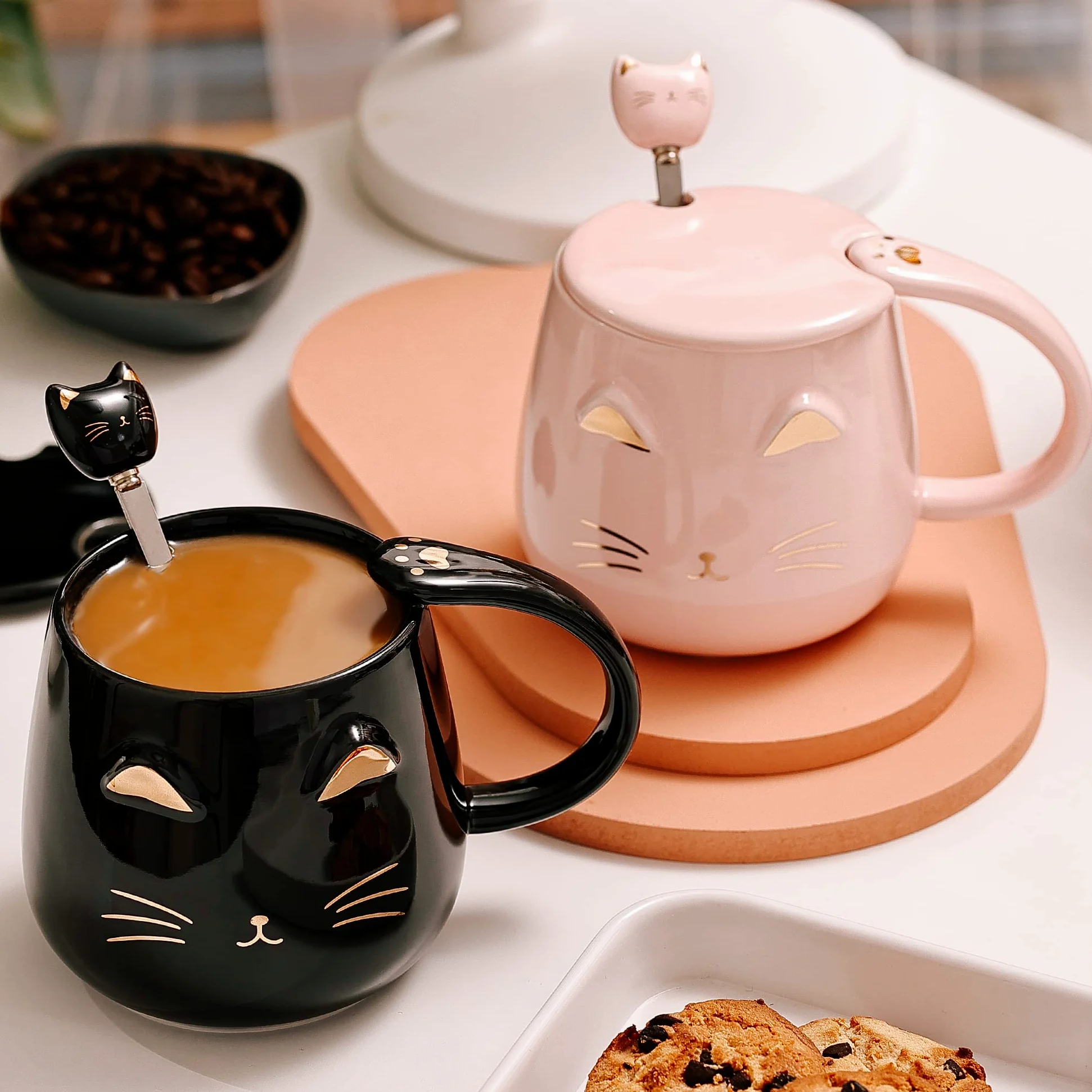 Uroczy kubek z kotem, ceramiczny kubek do kawy z pokrywką Kawaii i uroczą łyżeczką ze stali nierdzewnej, nowatorski poranny kubek do kawy, mleka, herbaty, kubki 3D, dla miłośników kotów