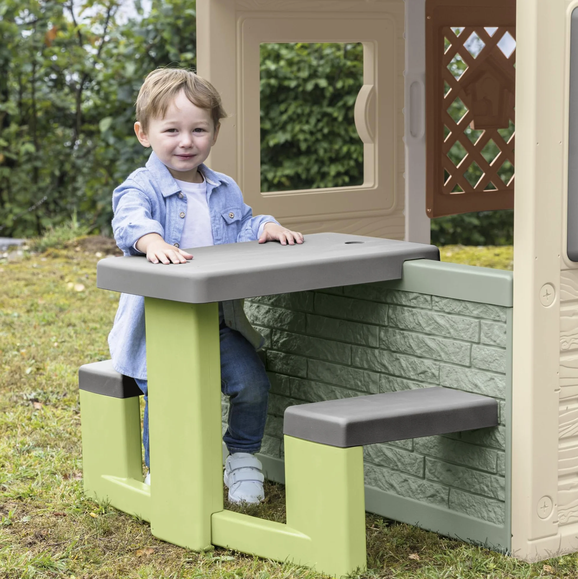 Smoby Life - Stół piknikowy - 2 ławki - Pasuje do wielu domków - Materiał z recyklingu - Od 2 lat - Wyprodukowano we Francji