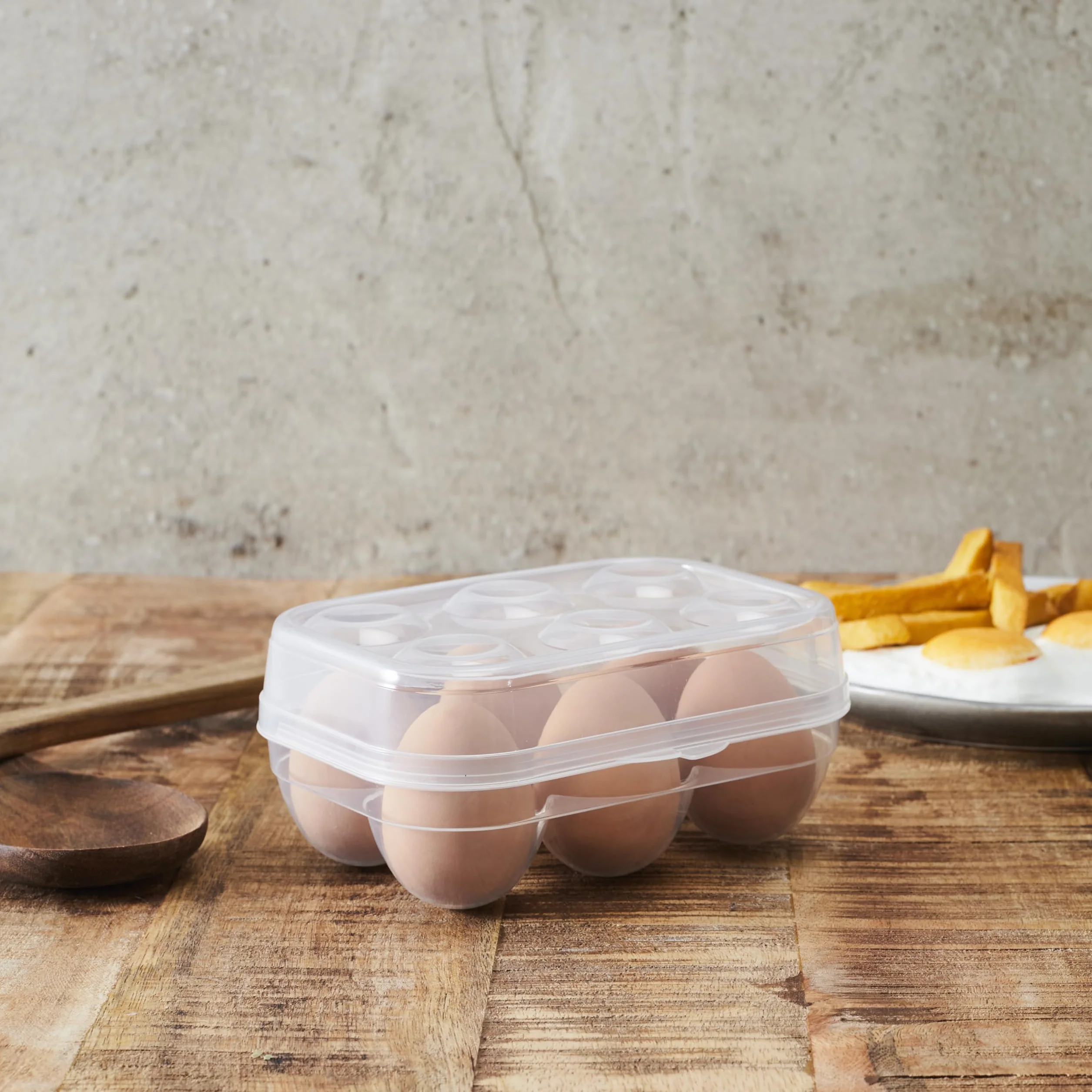 COOK CONCEPT, KB6799, Przezroczyste plastikowe pudełko na jajka, hermetyczne, lekkie i wytrzymałe, na 6 jaj, łatwe do czyszczenia, idealne do przechowywania, rozmiar: 6 jaj, kolor: przezroczysty
