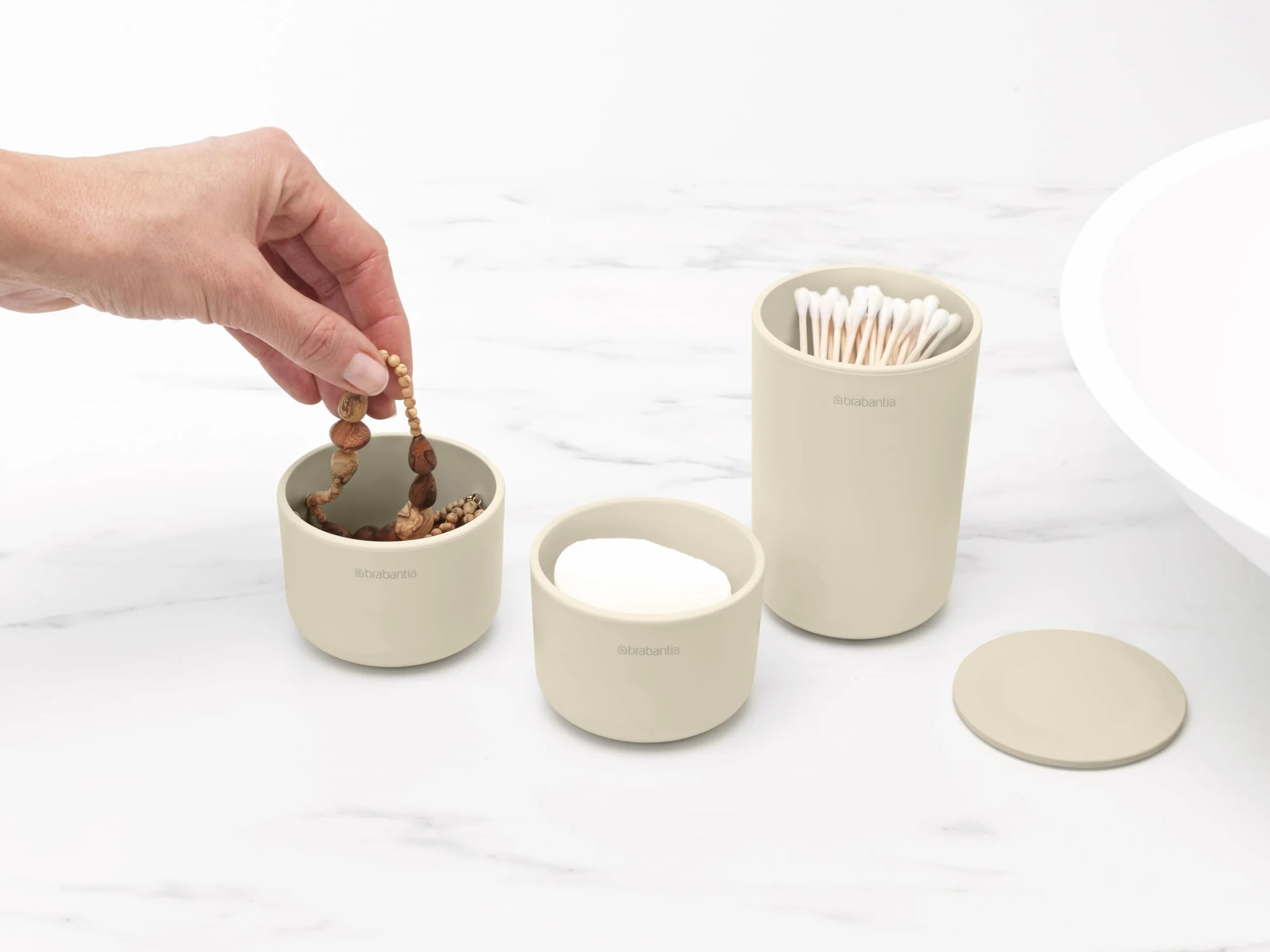 Brabantia - ReNew Zasobniki: 3 szt - do Porządkowania Drobnych Przedmiotów - Możliwość Układania w Stos - Antykorozyjne - Łatwe do Czyszczenia - Soft Beige - 15,2 x 7,6 cm