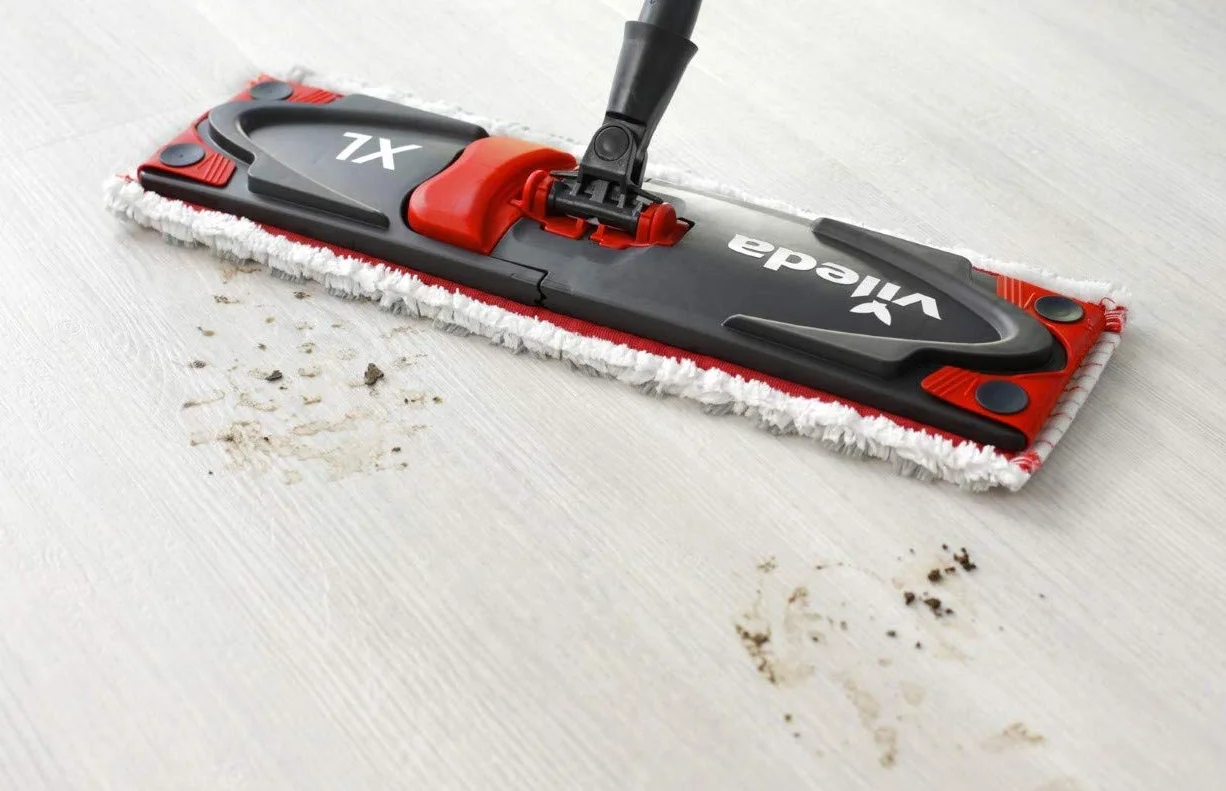 Vileda Ultramat Xl Universal Zestaw Mop i Wiadro, Czarny/Czerwony, XL