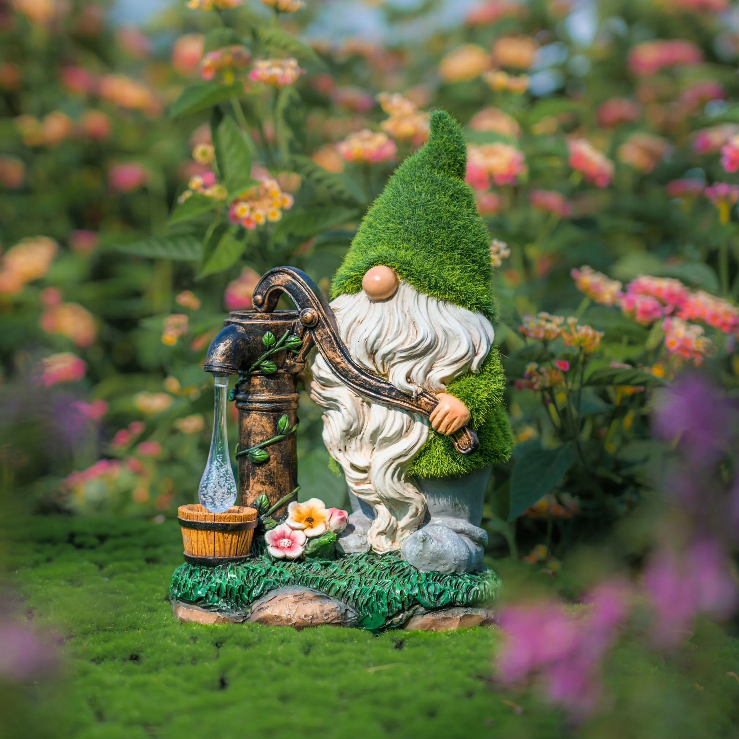 TERESA’S COLLECTIONS Krasnoludek Ogrodowy Zabawna Figura Wodoodporna Rysuj Słoneczna Lampa Wodna 29cm Figurki Ogrodowe żywica Syntetyczna krasnoludki Ogrodowe Figurki do Dekoracji Ogrodu