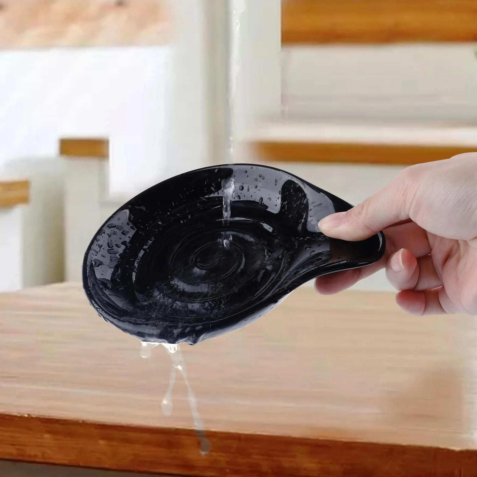 Ceramiczna półka na łyżki do kuchni, odporna na wysokie temperatury, duża półka na łyżki do chochli, łyżek, łopatek, nadaje się do mycia w zmywarce (czarna)