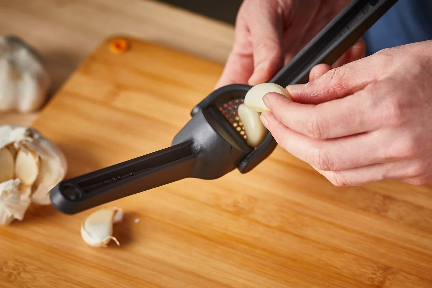Fiskars Wyciskarka do Czosnku, Czarny, 16 cm