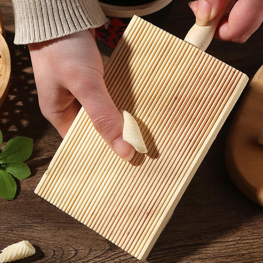 Zestaw do robienia makaronu, 10 sztuk, ze stemplem ravioli i deską do gnocchi, w zestawie wałek do ciasta, krajalnica do pierogów, wydajny zestaw do robienia tortellini/szpecli