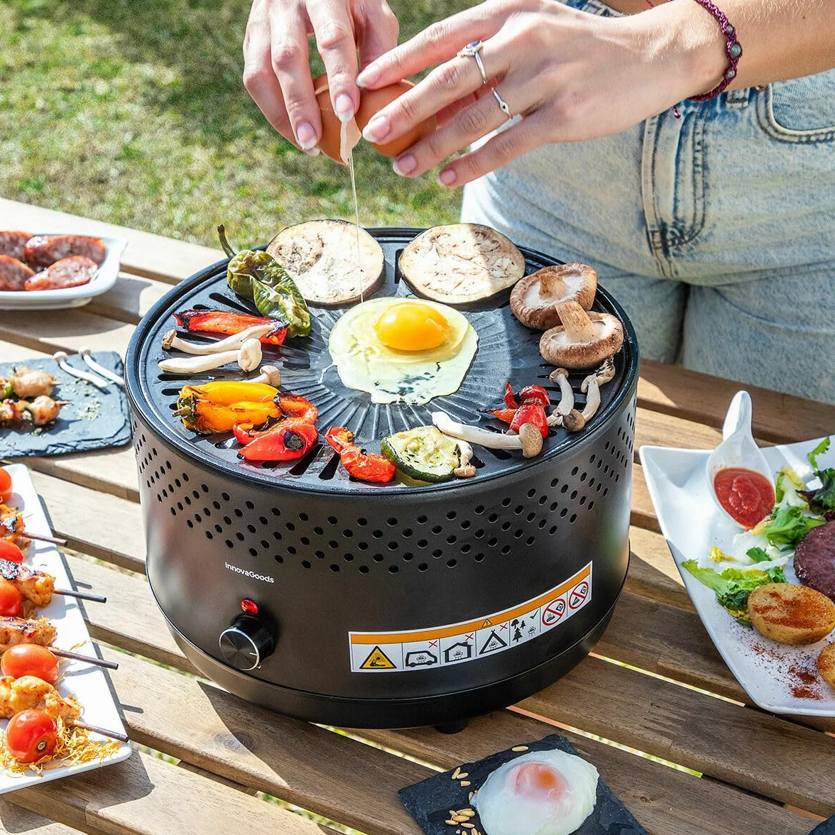 InnovaGoods® Grill stołowy, grill, bezdymny i bezzapachowy grill na węgiel drzewny, przenośny grill do wygodnego gotowania wewnątrz i na zewnątrz, z możliwością podłączenia baterii lub złącza USB-C