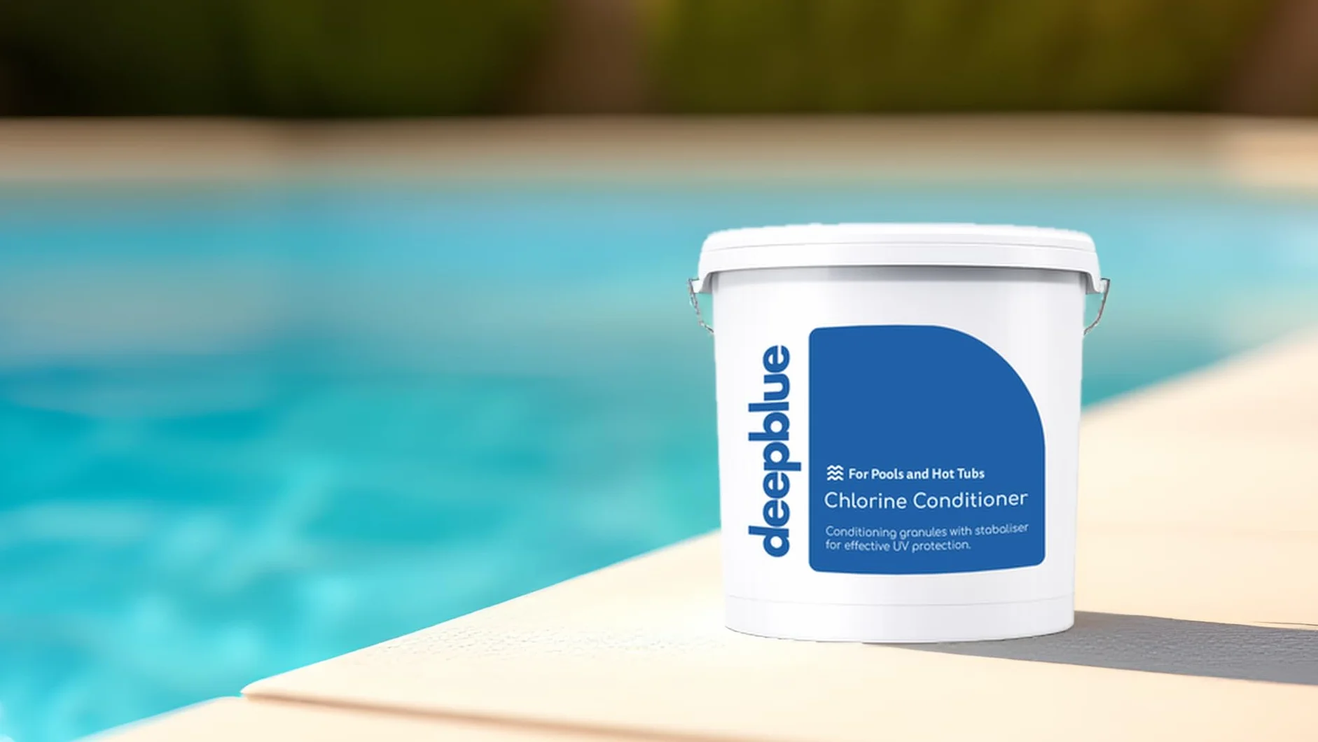 Deep Blue Pro Chlorine Conditioner and Stabiliser 2.5Kg Granular Formula for Pools Granules for Pool and Spa Water Care, 2.5Kg, Suitable for Hot Tub & Pool Maintenance