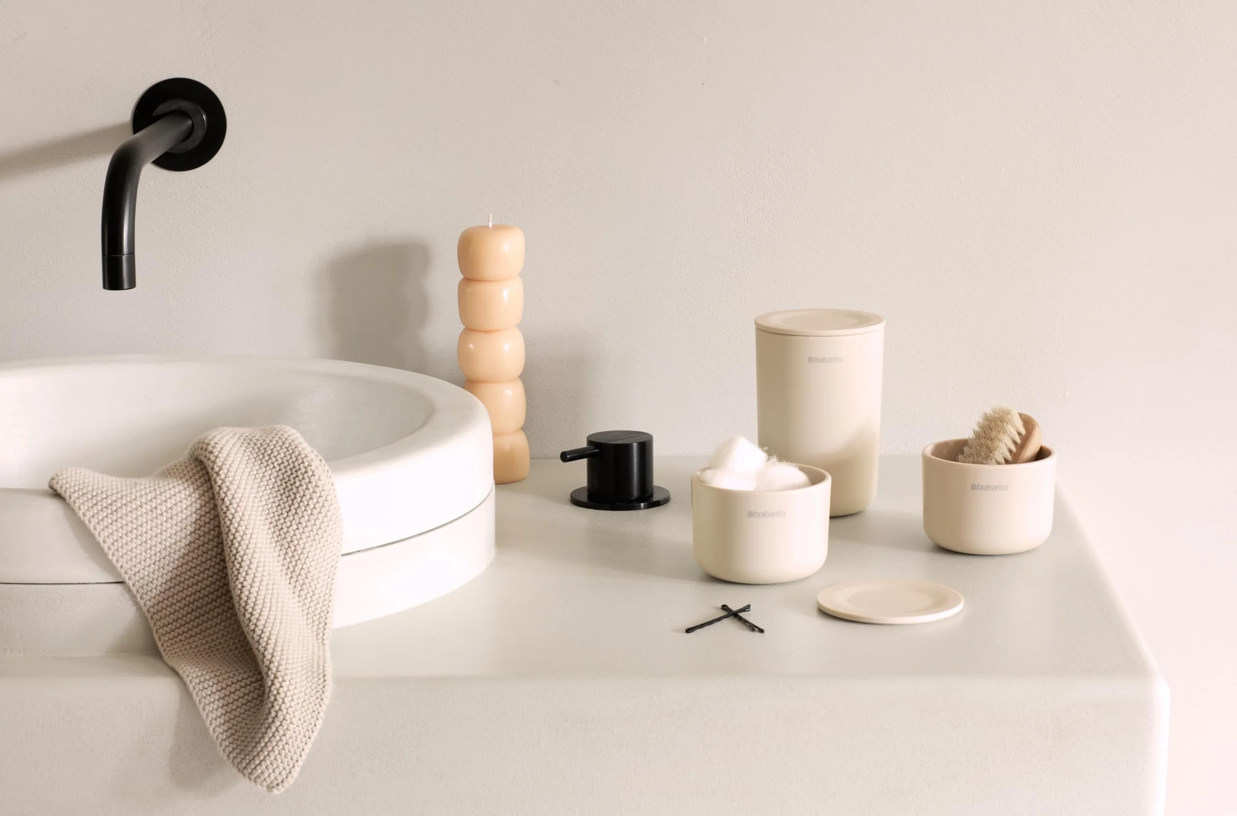 Brabantia - ReNew Zasobniki: 3 szt - do Porządkowania Drobnych Przedmiotów - Możliwość Układania w Stos - Antykorozyjne - Łatwe do Czyszczenia - Soft Beige - 15,2 x 7,6 cm