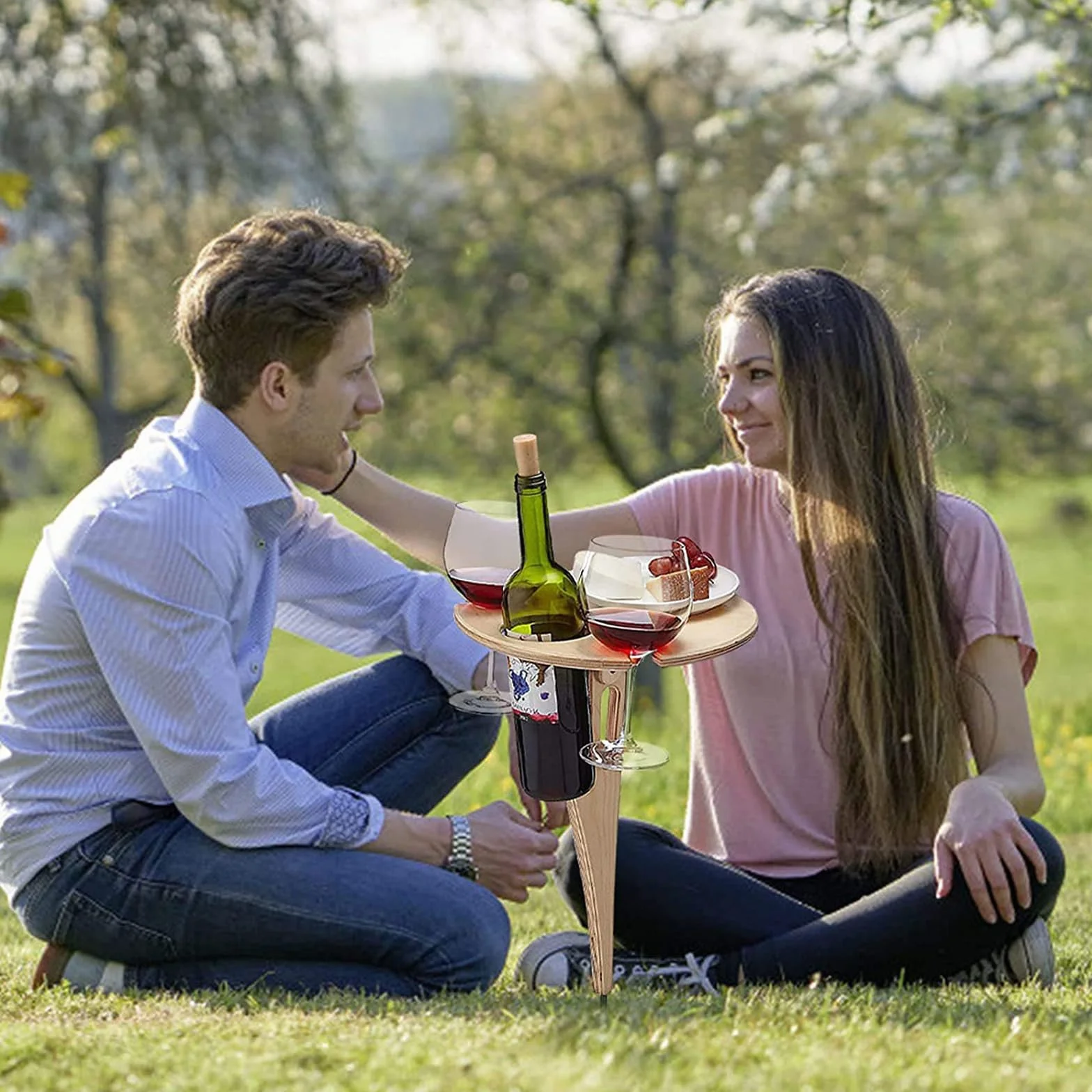 Hyxodjy Przenośny stół na wino, składany drewniany piknikowy stolik, pomysł na prezent, do ogrodu, na kemping, dla miłośników wina
