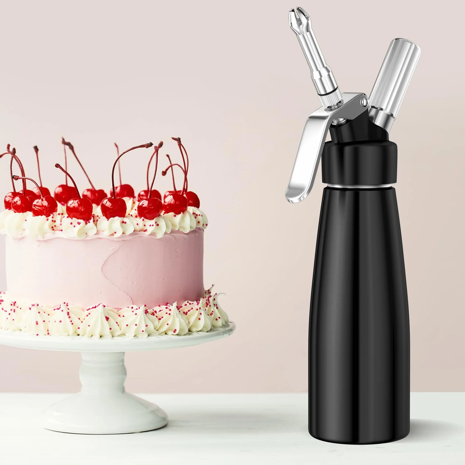 Newaner Syfon do bitej śmietany 500 ml, z aluminium, z 3 końcówkami ze stali nierdzewnej, 1 szczotka do czyszczenia, do dekoracji tortów urodzinowych, ciast, lodów i deserów