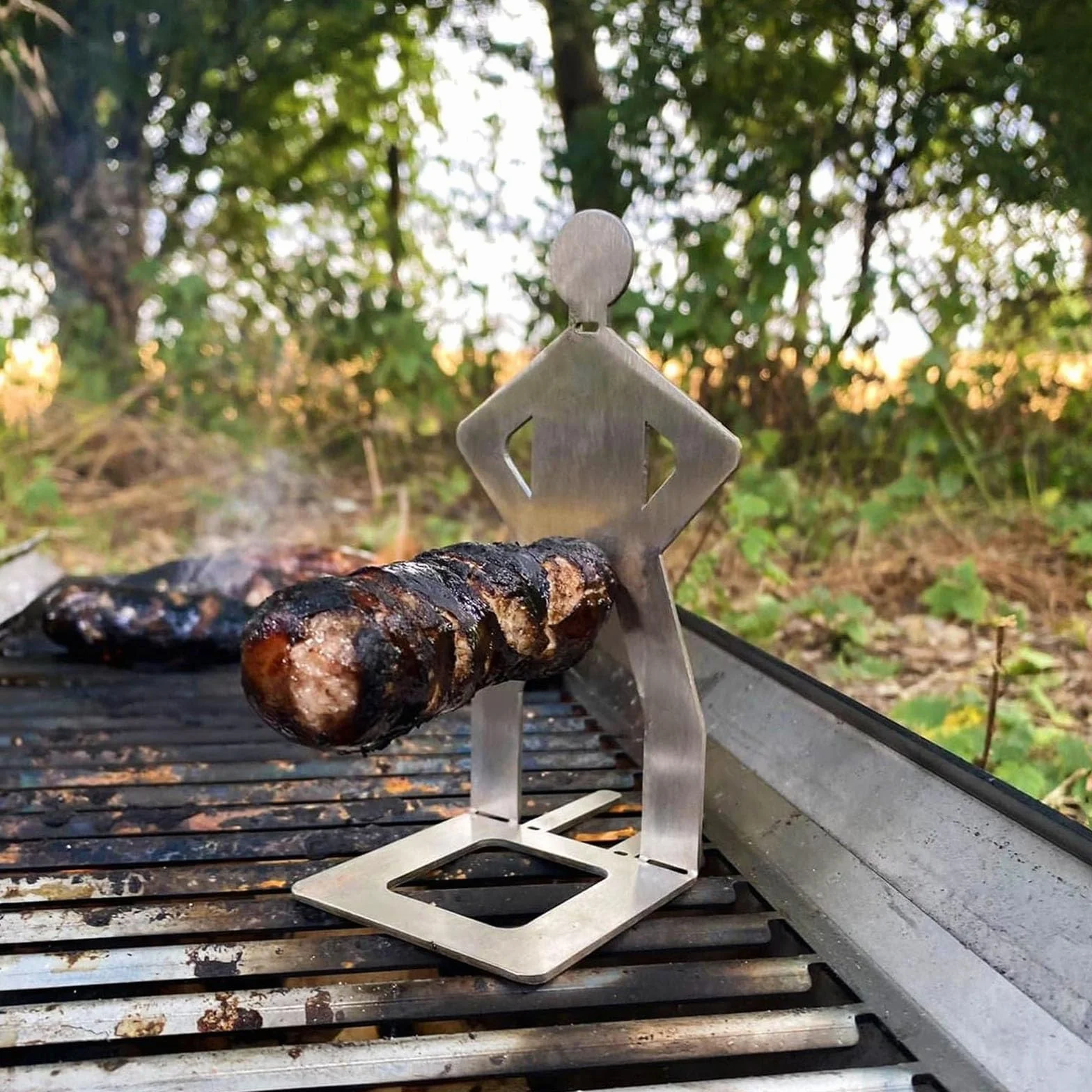 GWAWG Uchwyt na kiełbasę ze stali nierdzewnej, kreatywny stojący stojak na kiełbasę, przenośny stojak do pieczenia hot dogów, metalowe narzędzia do grillowania kiełbas, na zewnątrz, kemping, akcesoria