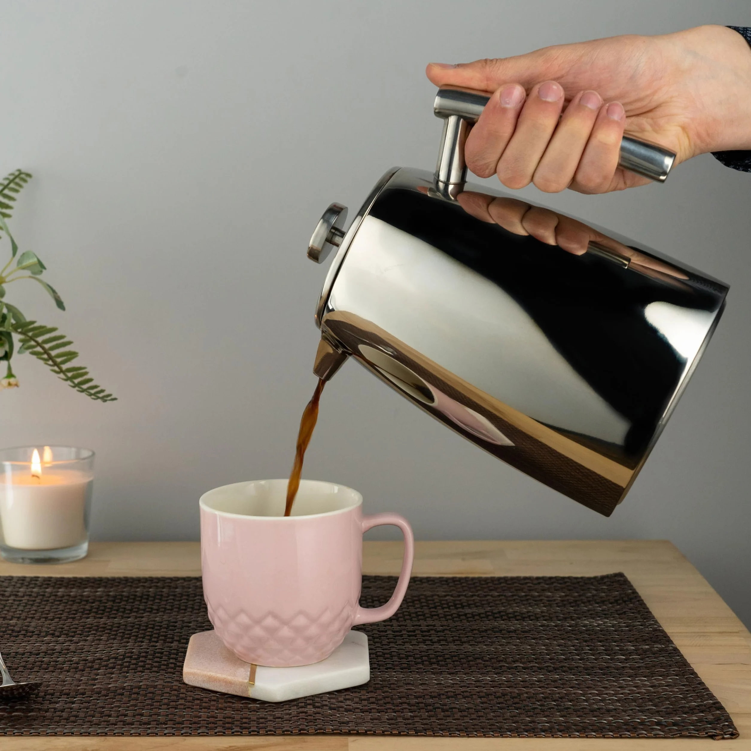 HFD-16 Belmont 16 filiżanek podwójne ścianki ekspres do kawy Cafetiere, wykończenie lustrzane, 2 litry