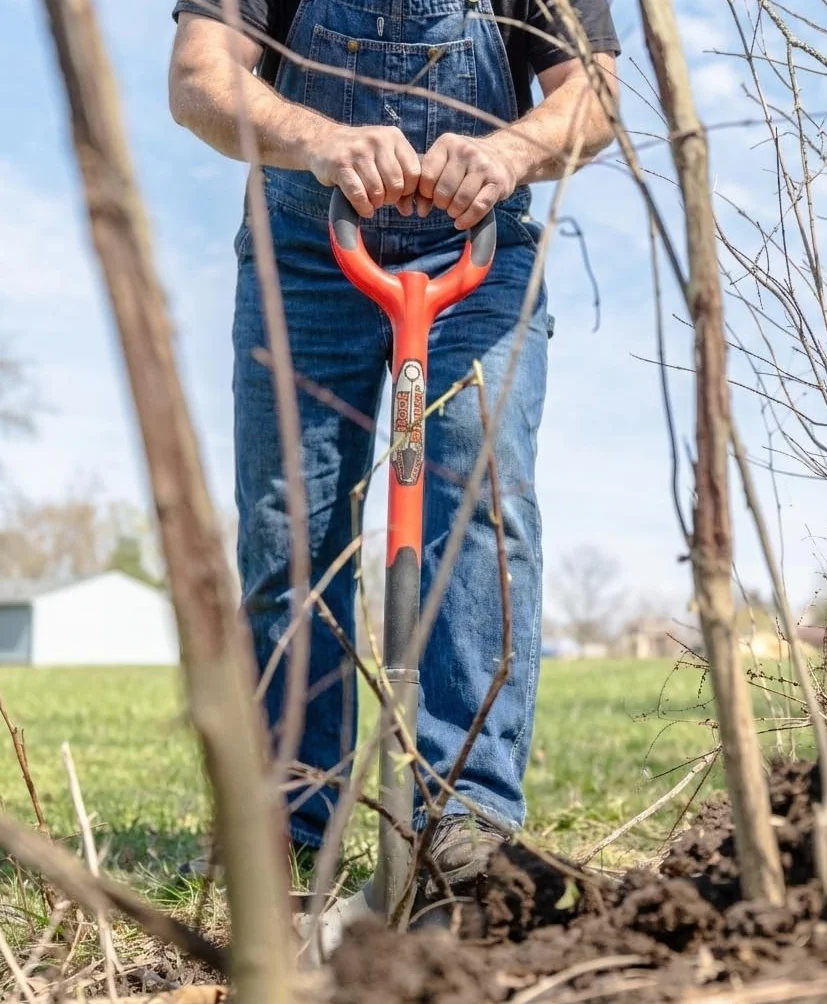 Root Slayer Radius łopatka ogrodowa, nagroda 2017 Green Thumb Award za najbardziej innowacyjne narzędzie ogrodowe, czerwona