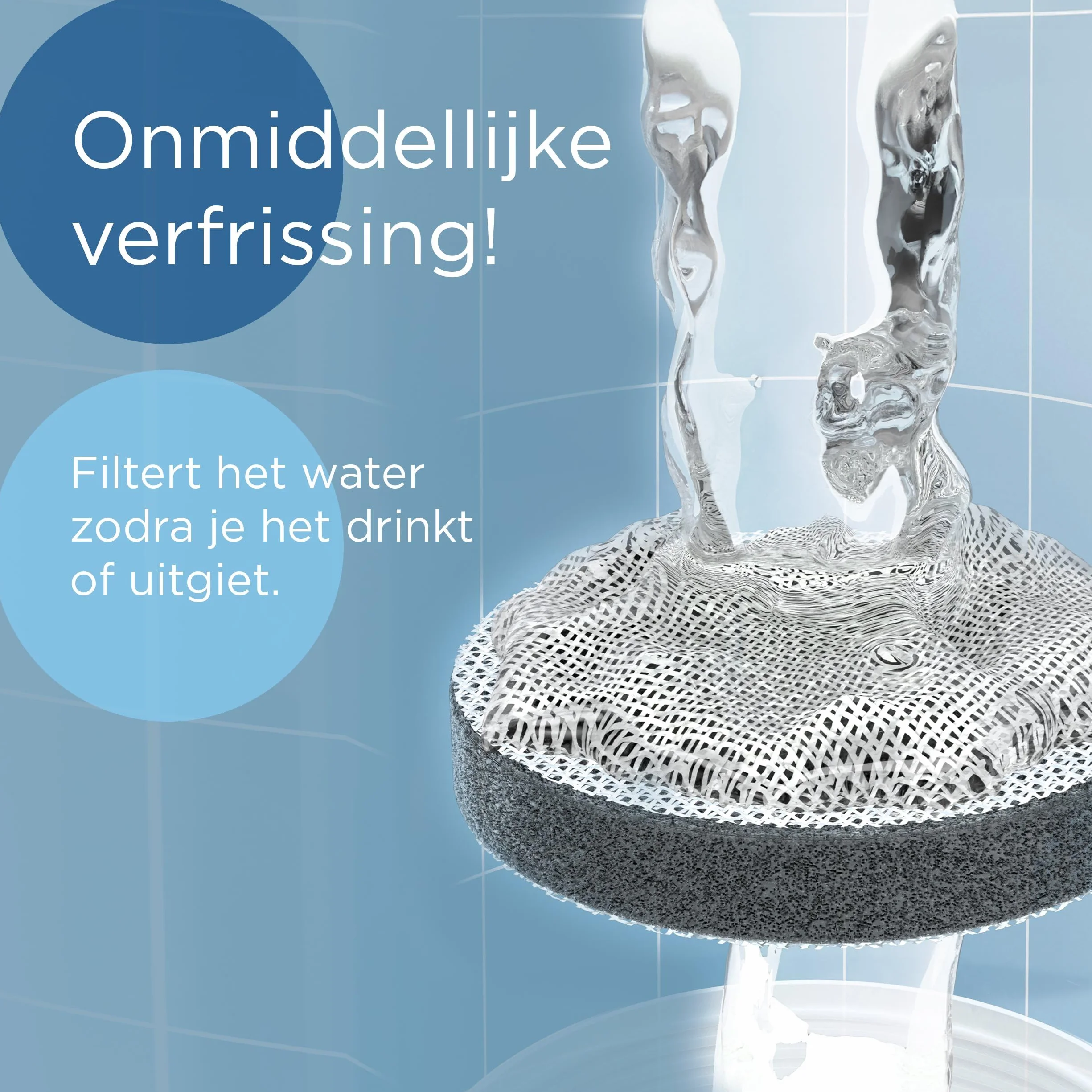 BRITA Butelka z filtrem do wody Model Vital morelowa (600 ml) w zestawie z 2 filtrami MicroDisc – praktyczna butelka na napoje z filtrem do wody w podróży, filtruje chlor i bakterie podczas