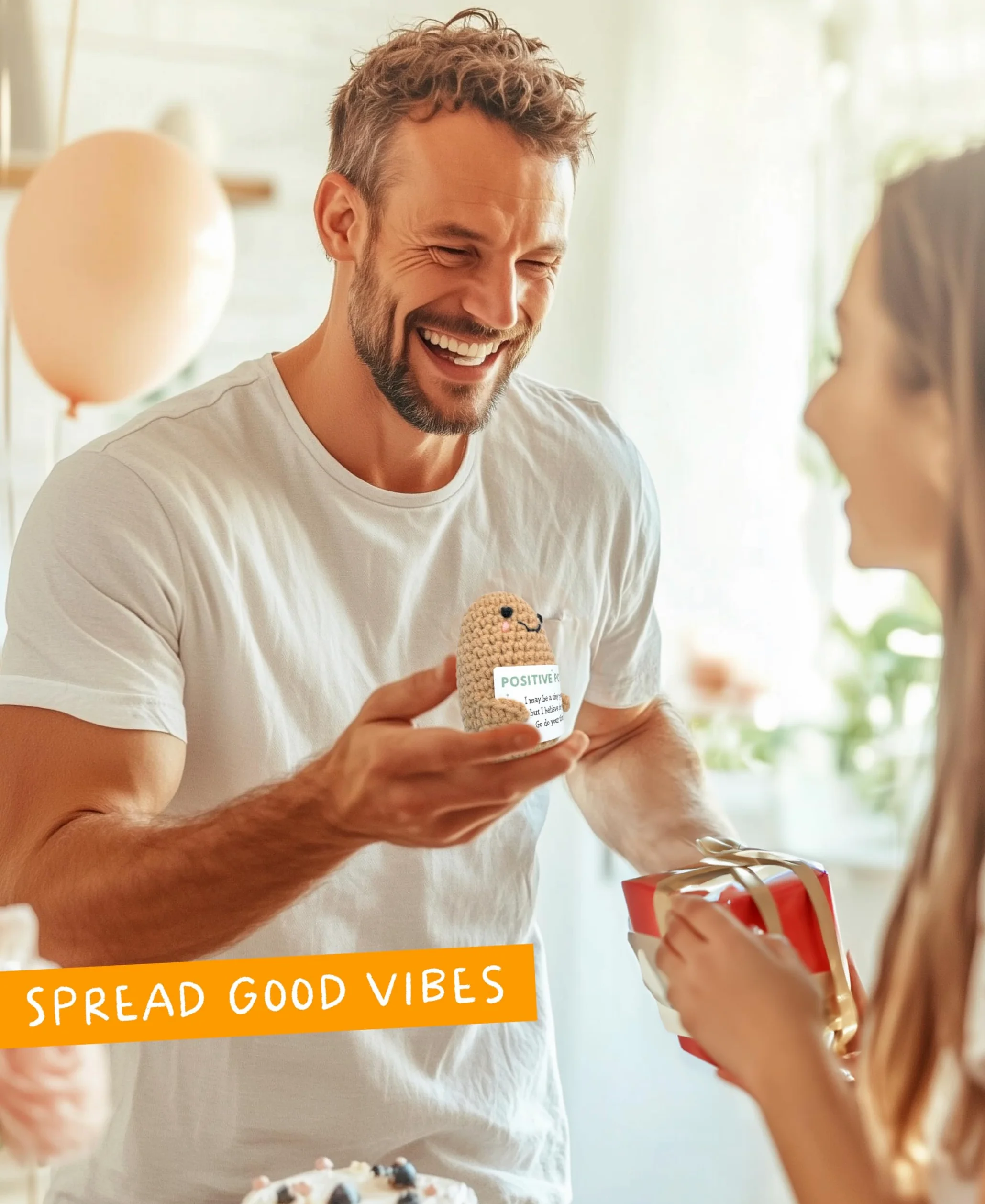 LOViLEE Pozytywne ziemniaki Pete w zestawie upominkowym – pozytywne ziemniaki w zestawie z woreczkiem na prezent i Pocket Hug – talizman na szczęście egzamin, "Du schaffst das Geschenk", prezent dla