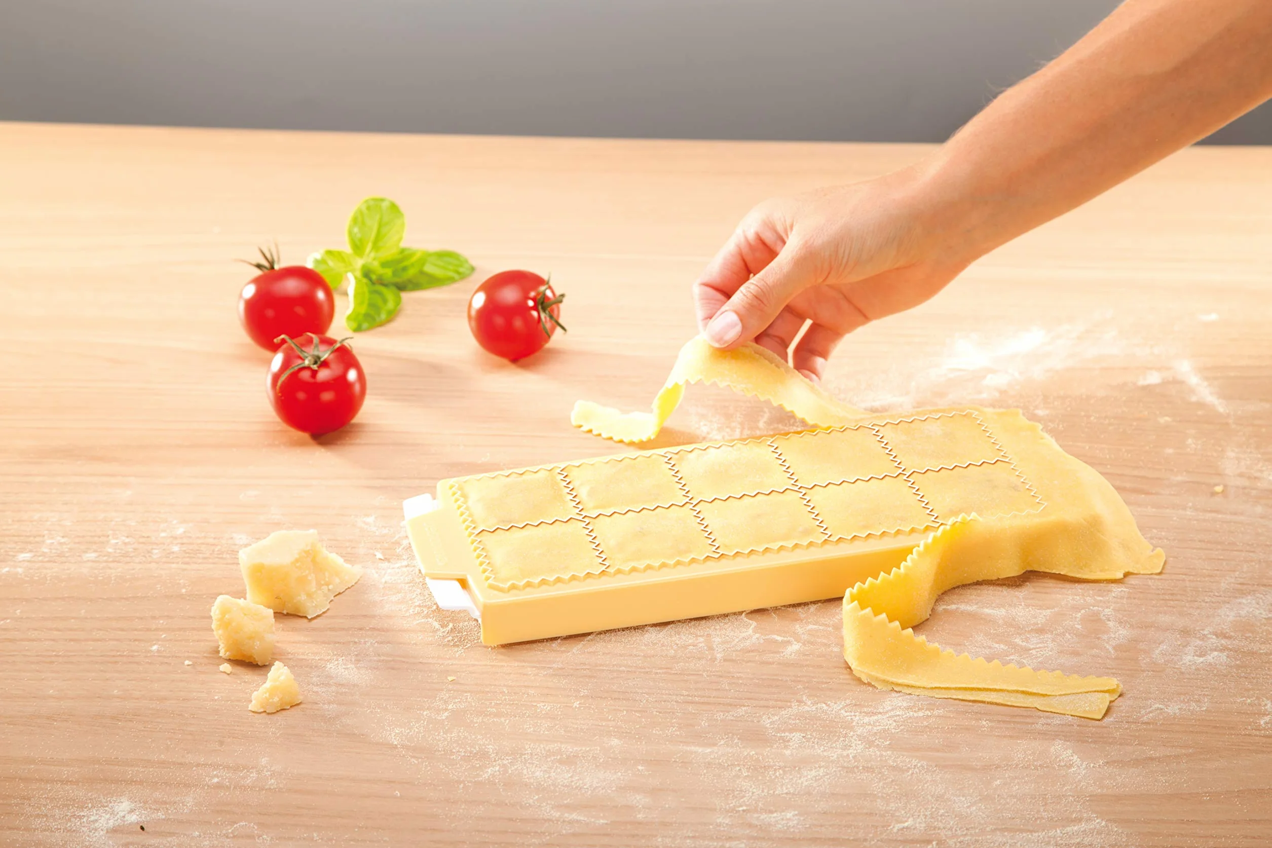 Tescoma Forma do okrągłych ravioli, deska na 10 szt.