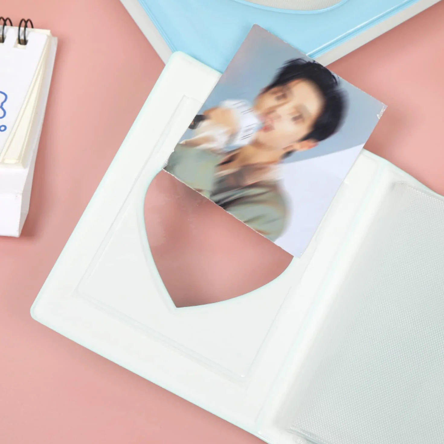 mały album fotograficzny Kpop, fotokartka, uchwyt na fotokartkę, uchwyt na fotokartkę z 5 arkuszami, koreańskie naklejki Kpop, 32 kieszenie