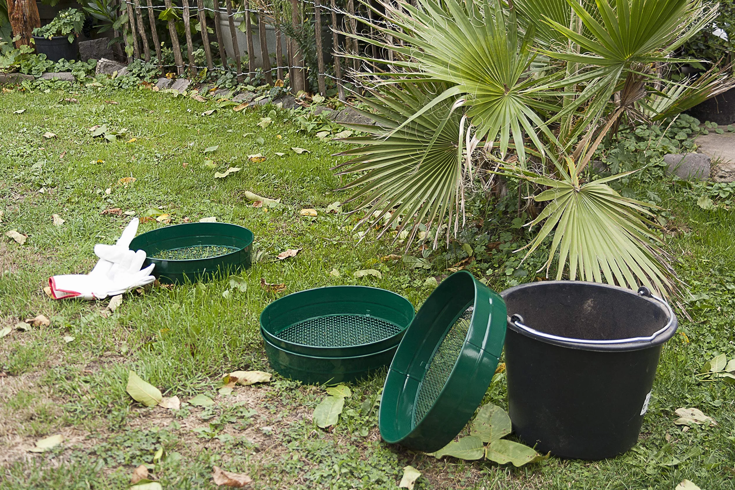 Sterico Sito ogrodowe z różnymi rozmiarami oczek, sito okrągłe 33 cm Ø | Sito ziemi do nasion, ziemi, kompostu, kamieni, ziół, żwiru, układania w stos, wytrzymały, odporny na rdzę (3 mm)