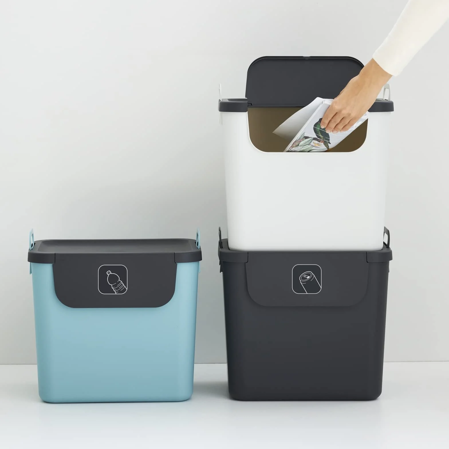 Jive system segregacji śmieci, zestaw 3 sztuk, 30 l, do kuchni, tworzywo sztuczne (z recyklingu PP), ciemnoszary/biały/zielony, 3 x 30 l (39,8 x 29,8 x 50,1 cm)