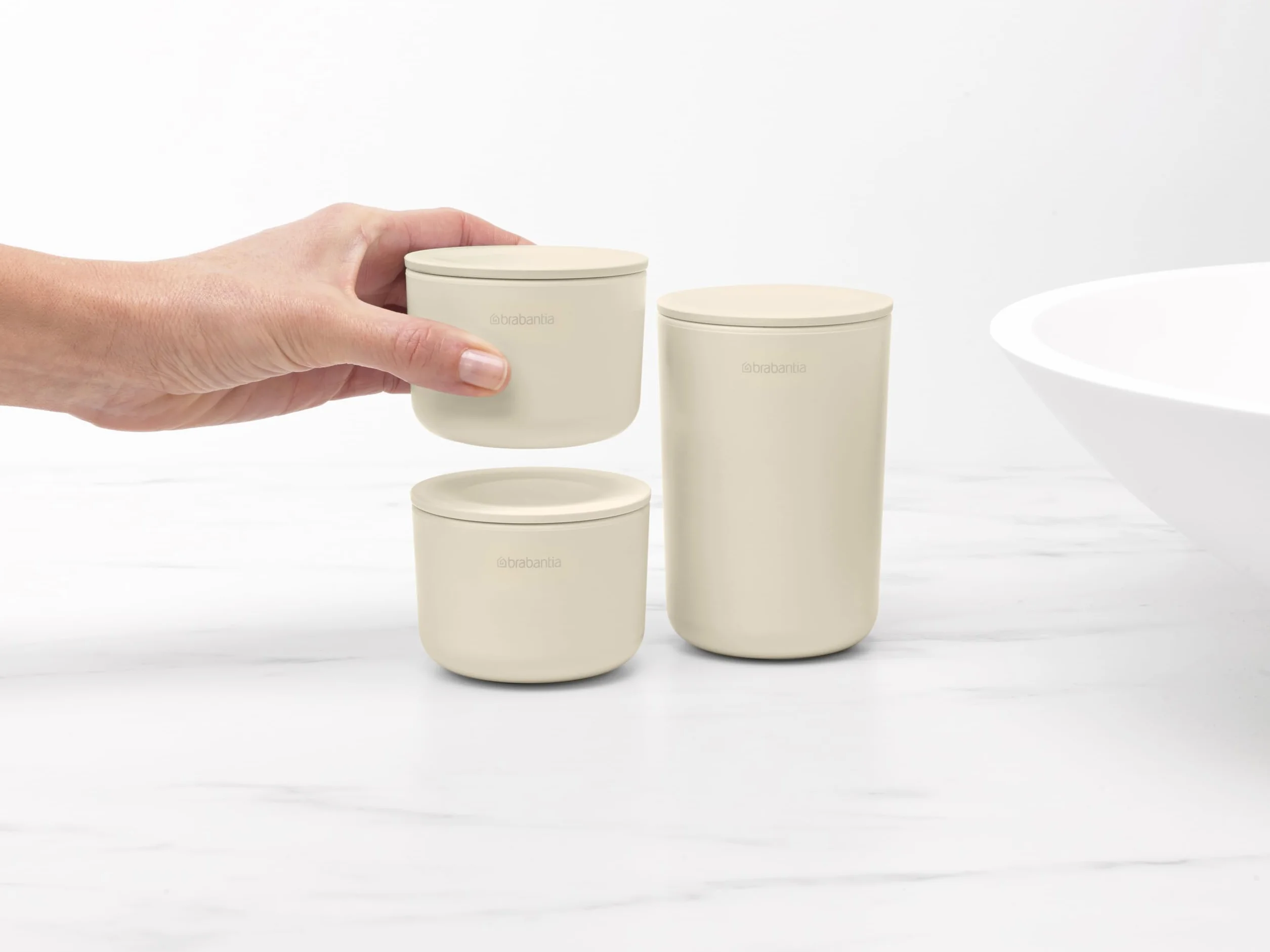 Brabantia - ReNew Zasobniki: 3 szt - do Porządkowania Drobnych Przedmiotów - Możliwość Układania w Stos - Antykorozyjne - Łatwe do Czyszczenia - Soft Beige - 15,2 x 7,6 cm
