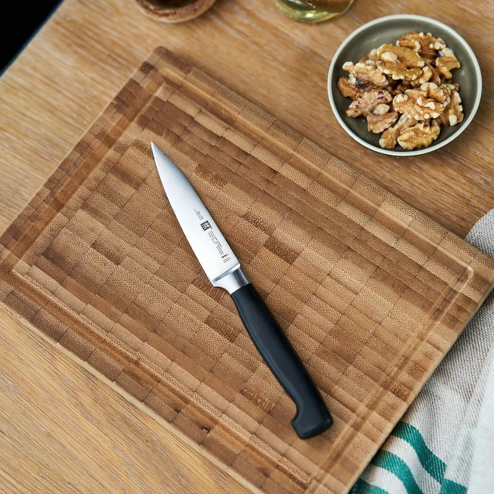 ZWILLING 31070-101-0 FOUR STAR nóż do obierania, 10 cm, srebrny/czarny