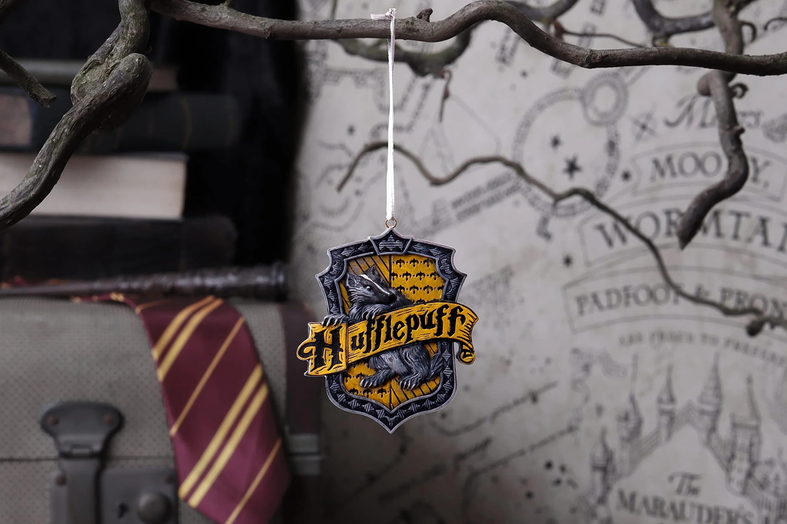 Nemesis Now Harry Potter Hufflepuff herb wiszący ornament, żółty, 8 cm