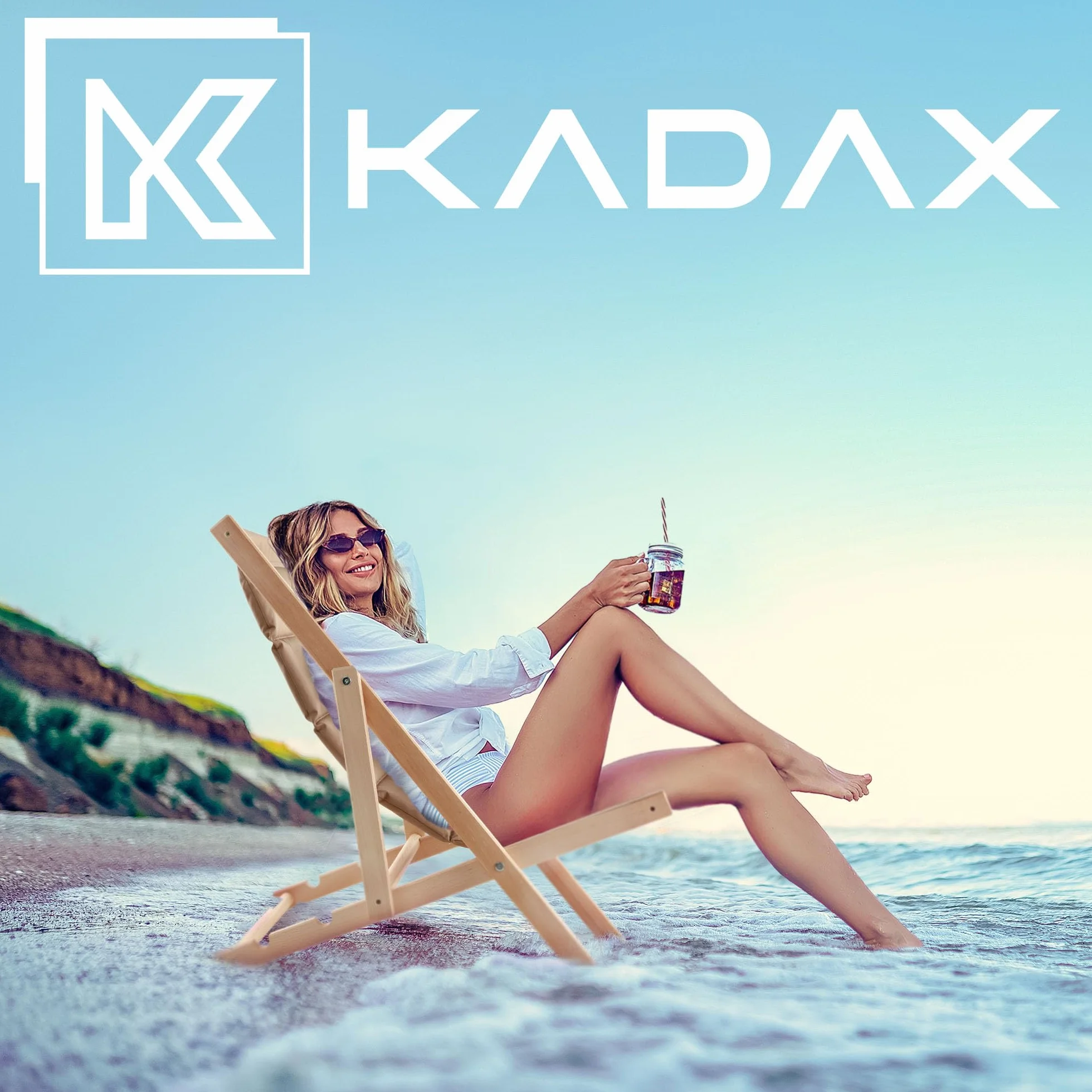 KADAX Leżak drewniany nośność 120 kg cappuccino, bukowy stelaż składany, z zagłówkiem, wygodny wypoczynek na plaży, tarasie i balkonie