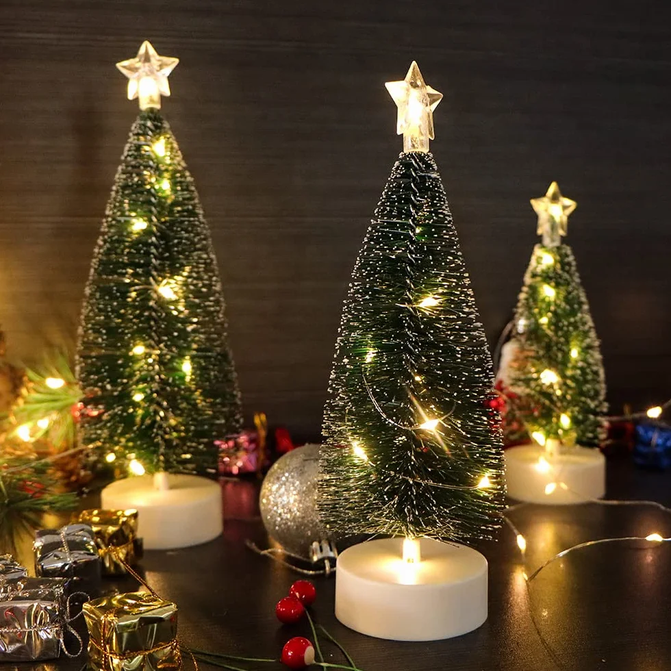 3 sztuki mini choinka na stół z lampkami, sztuczna mini choinka świąteczna z oświetleniem LED, dekoracja świąteczna na przyjęcie, miniaturowe ozdoby stołowe, dekoracja do domu i biura, mini choinka na