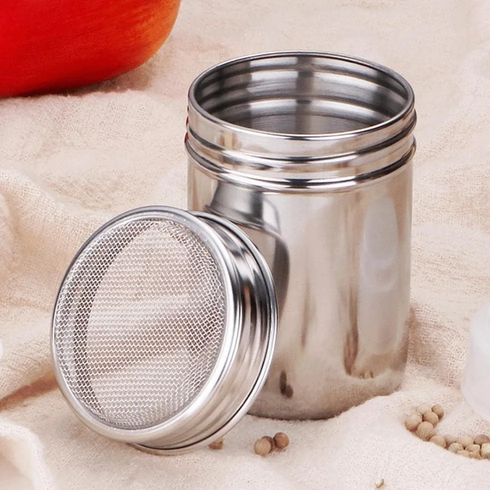 Shaker proszków Stal nierdzewNierdzewkawa Kakao Cynamonowa czekolada Shaker sitkiem Shaker pieprzu Pojemniki przechowywania przypraw drobną siatkową pokrywką restauracji Hotelowy sprzęt grillowania S